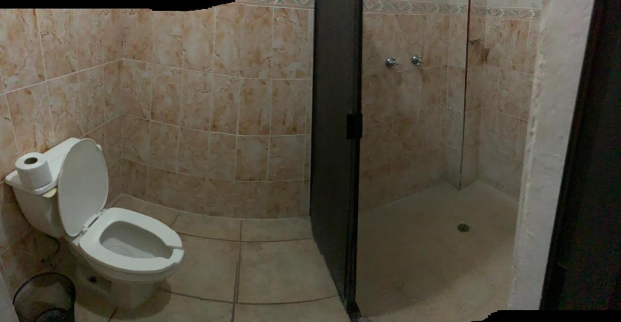 Standard Triple Room - Photo 4