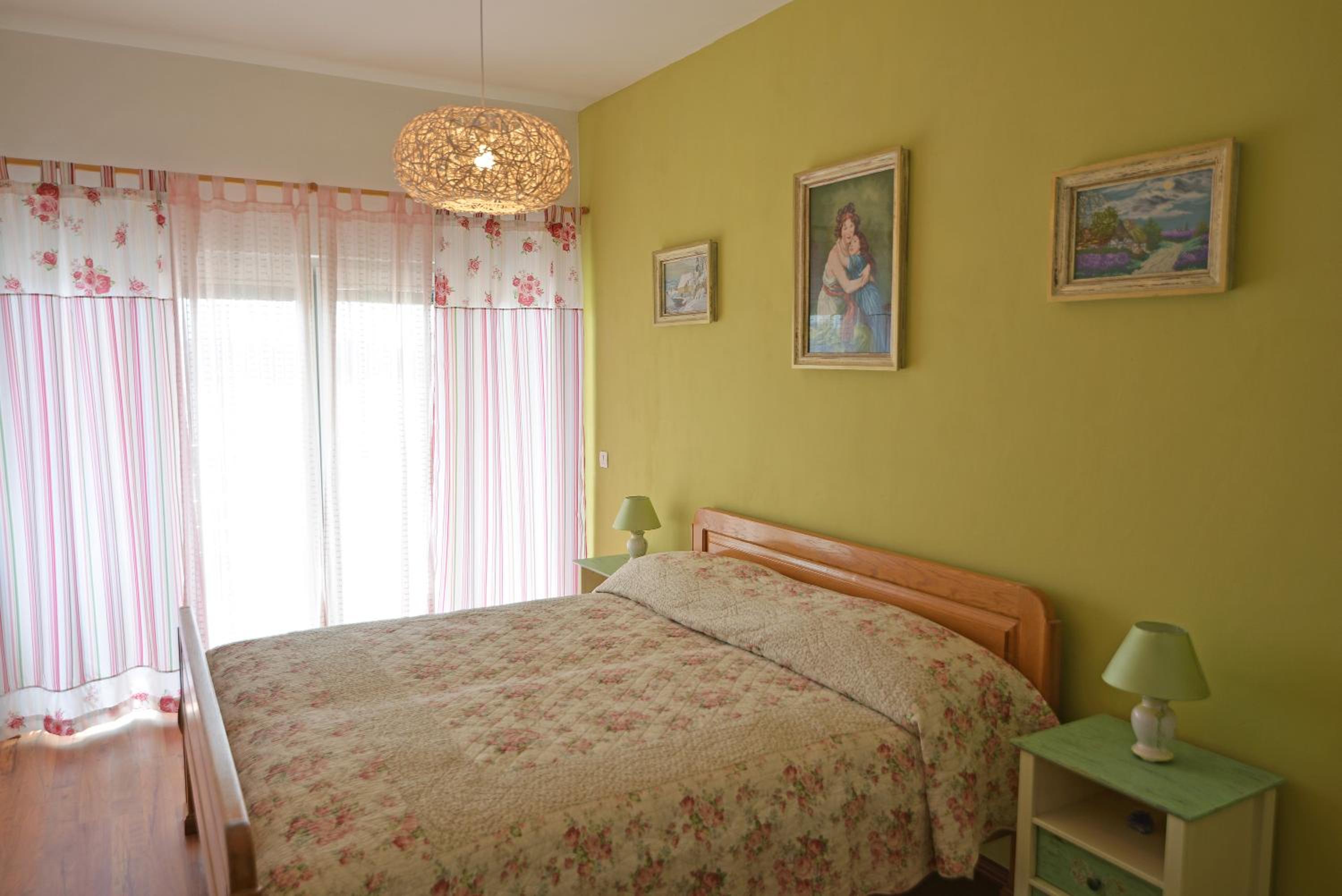 Three-Bedroom Apartment with Terrace and Sea View