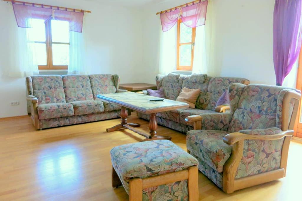 Two-Bedroom Apartment - Photo 11