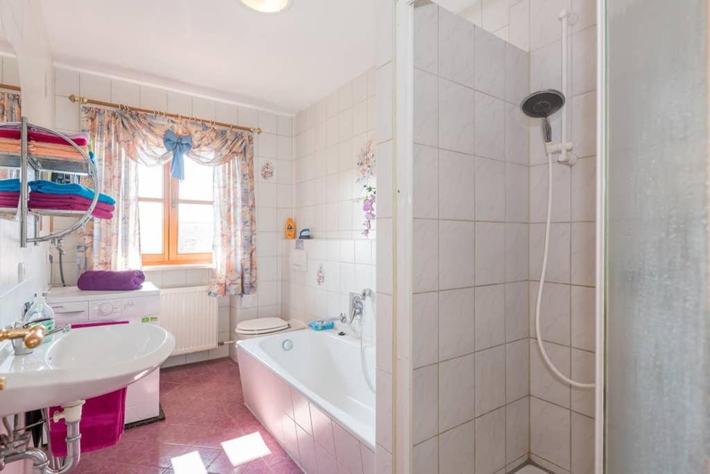 Two-Bedroom Apartment - Photo 20