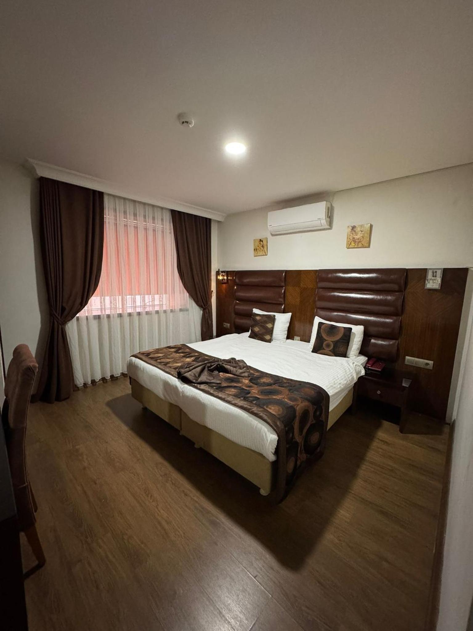 Budget Double Room photo 1