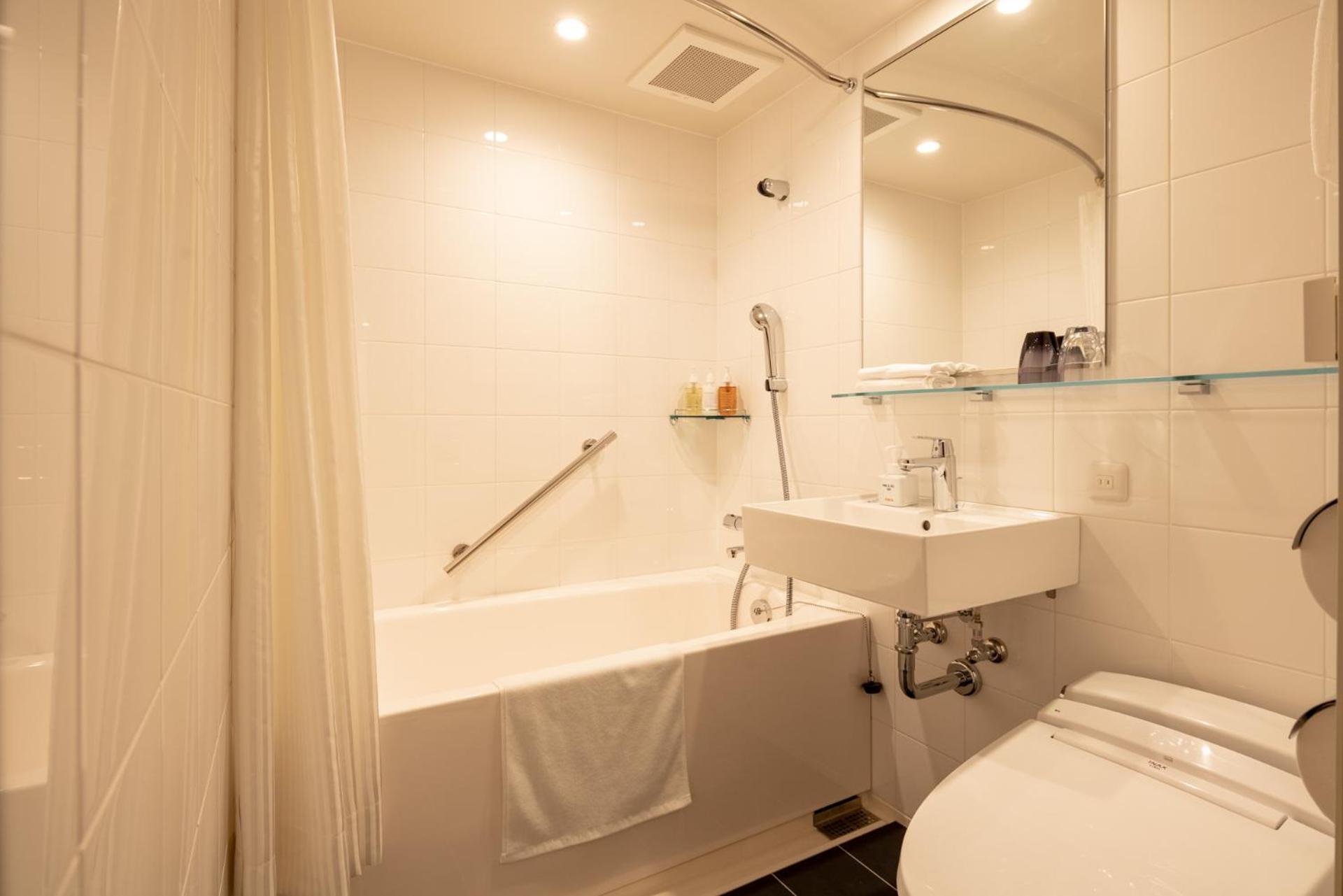 Double Room - Photo 8