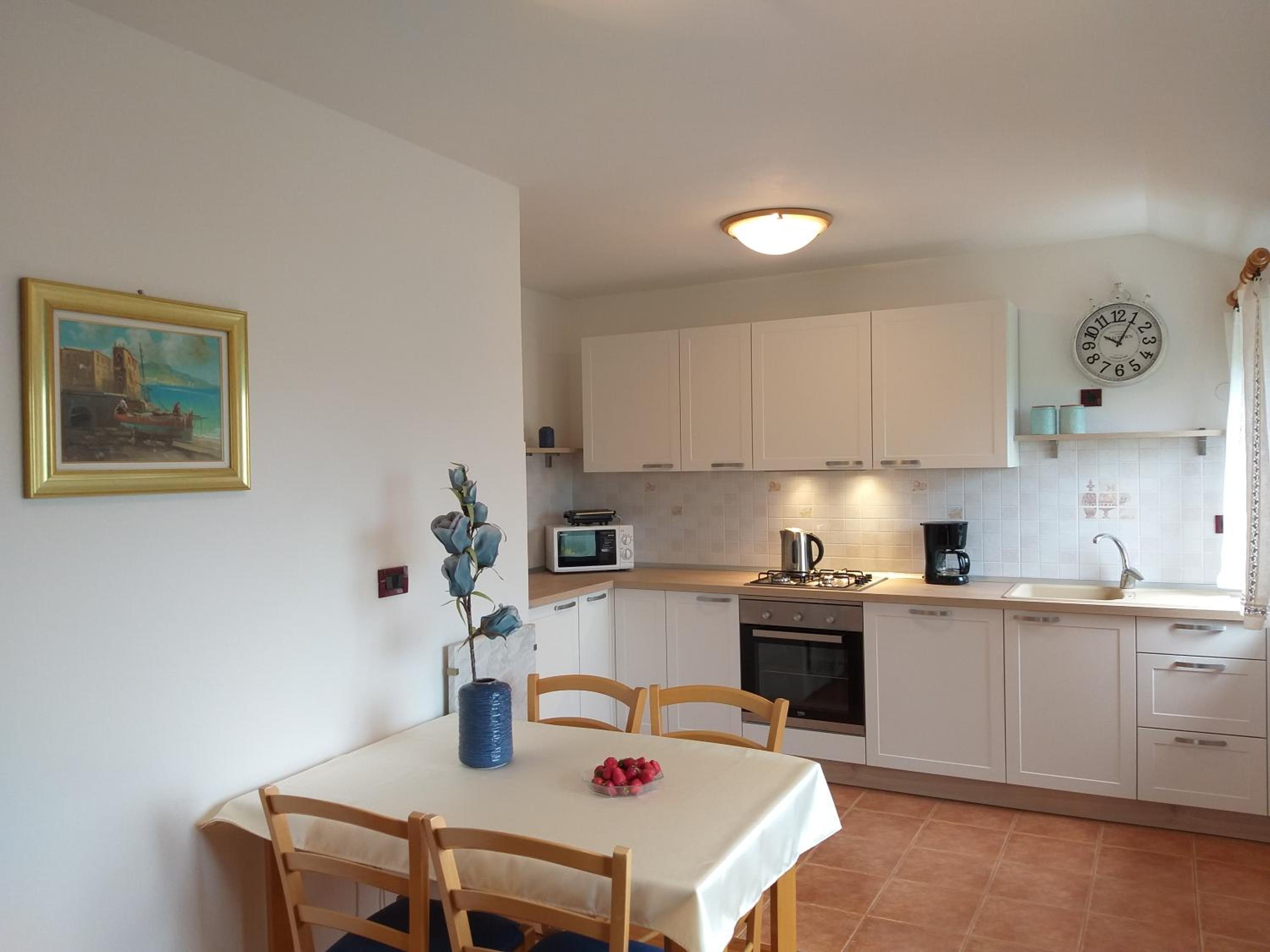 Apartment with Terrace photo 3
