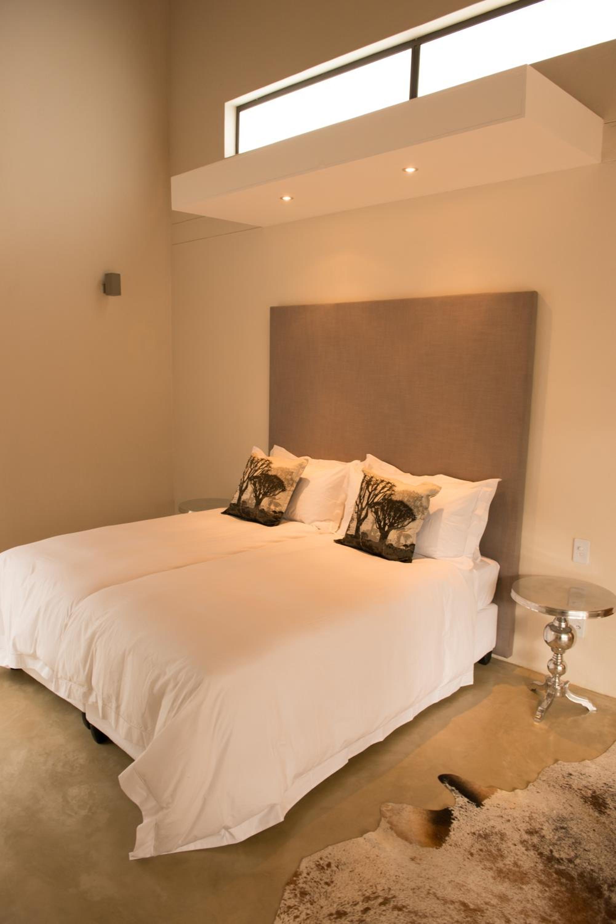 Luxury Twin Room including two game drives per day photo 3