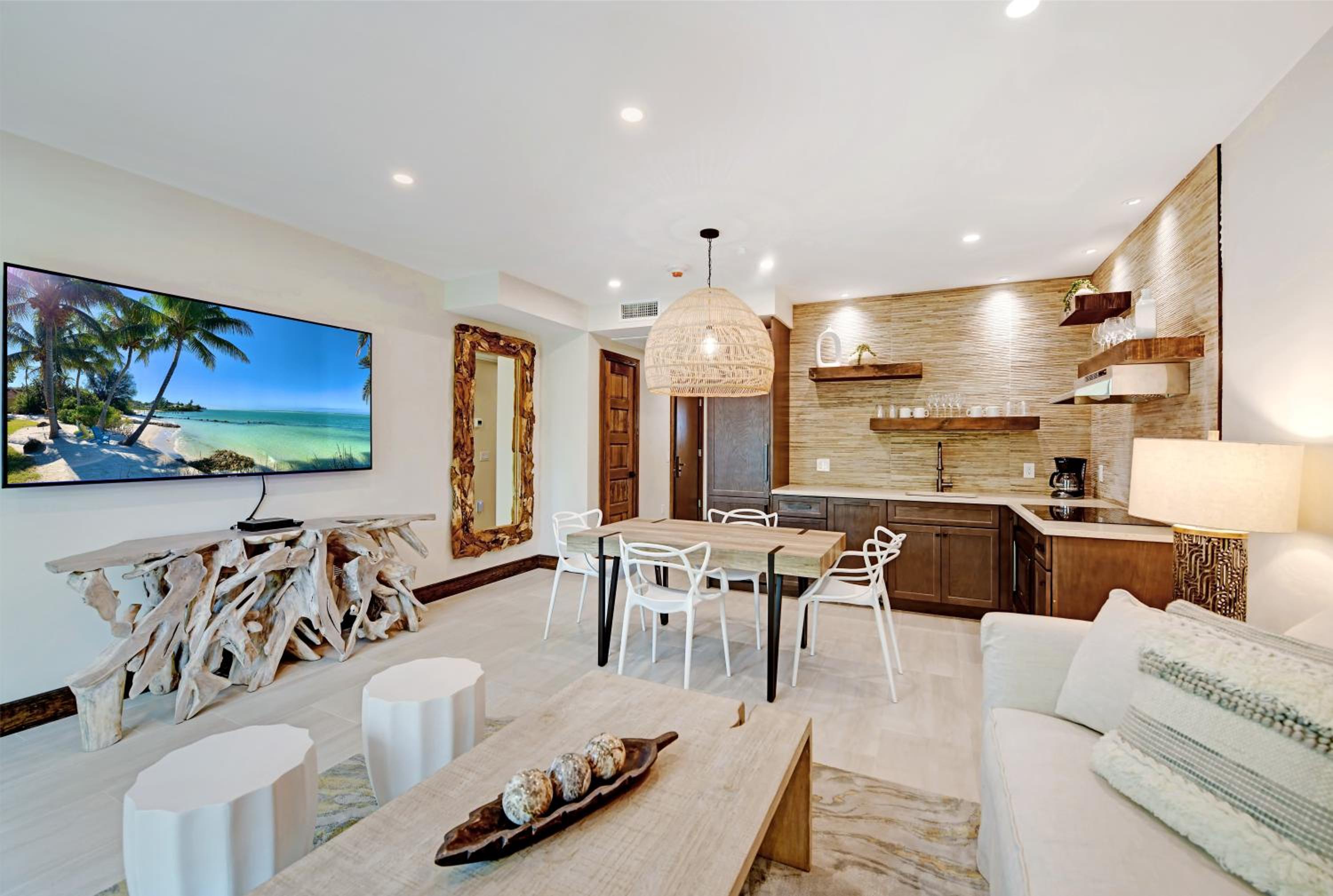 Beachside Two Bedroom Suite photo 1