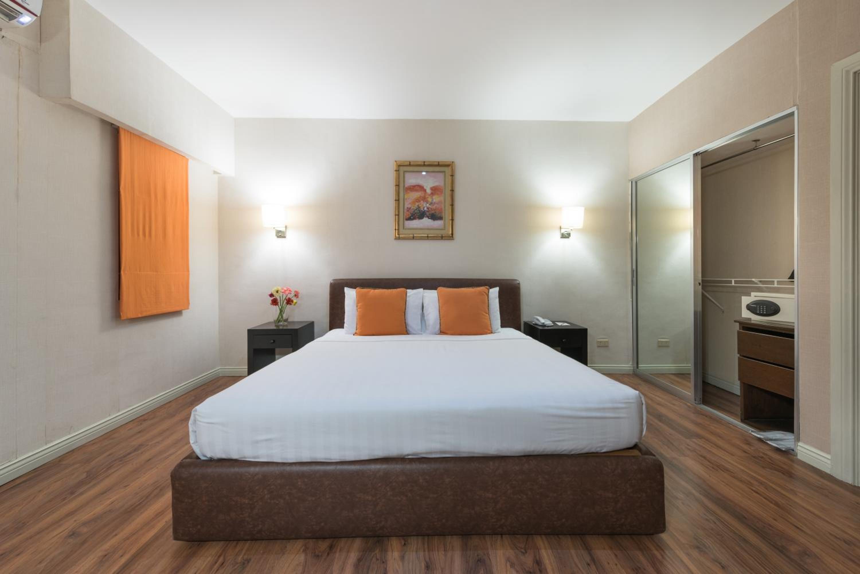 Executive Suite King