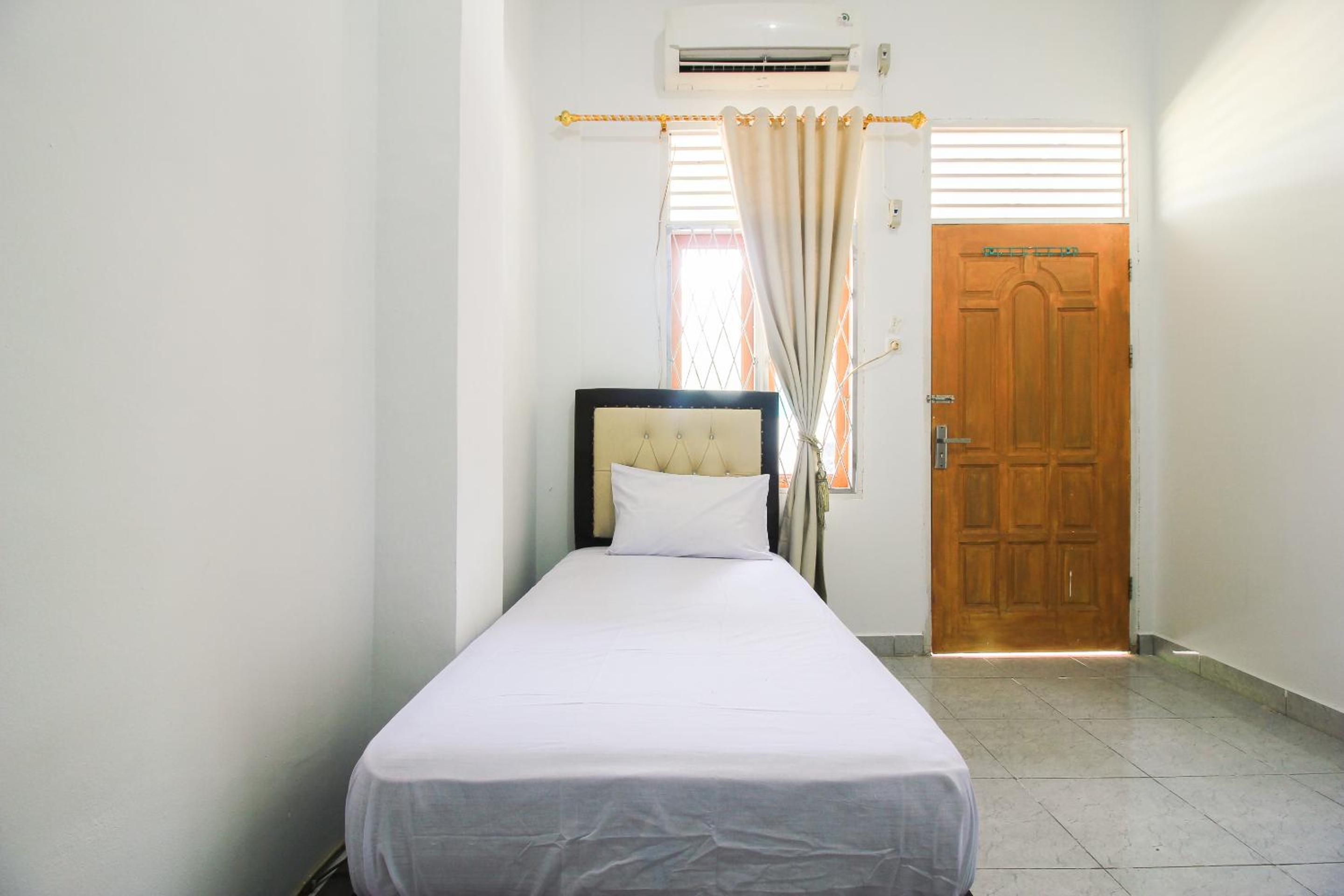 Budget Single Room photo 1