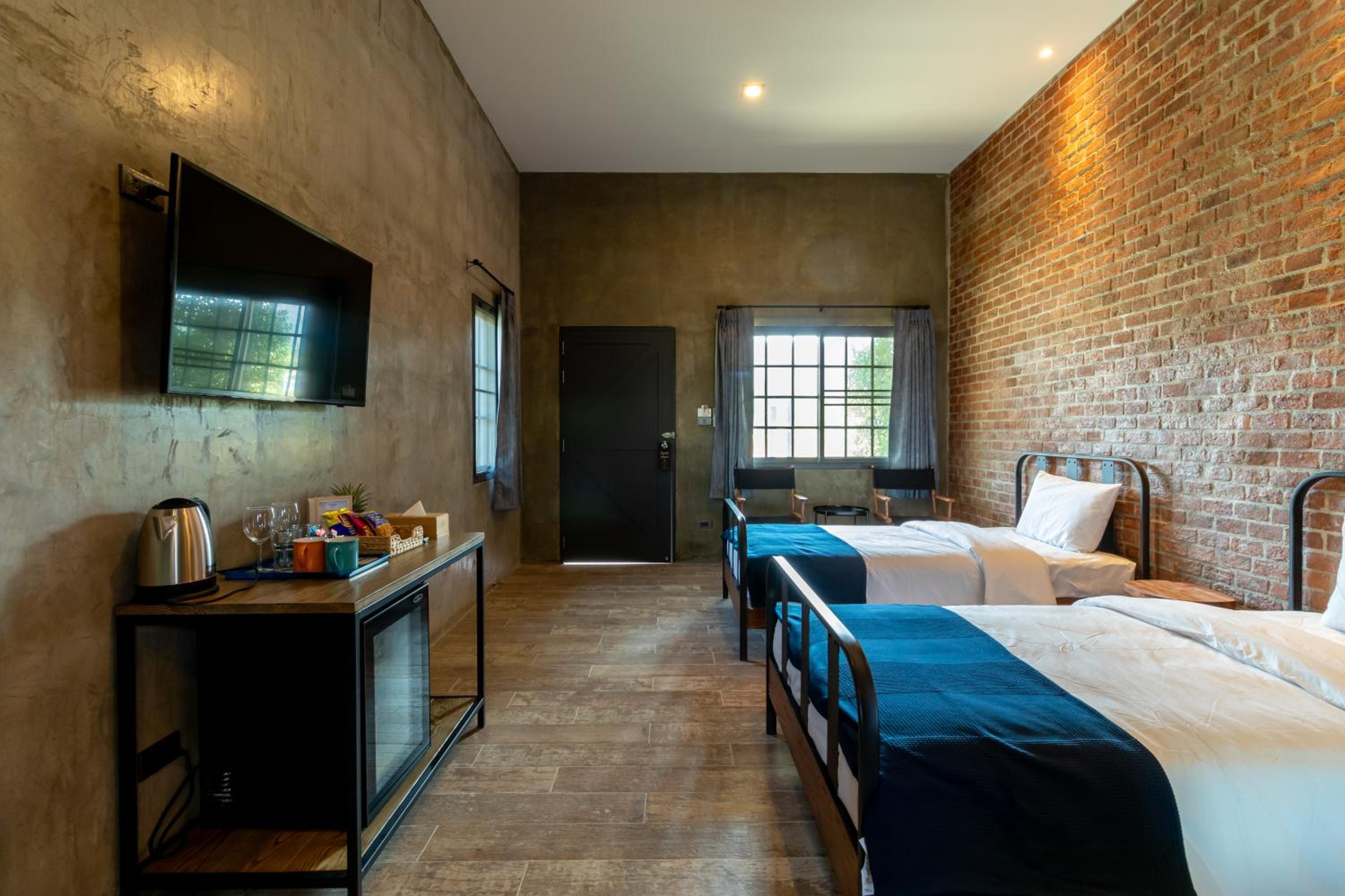 Deluxe Twin Room - Photo 1