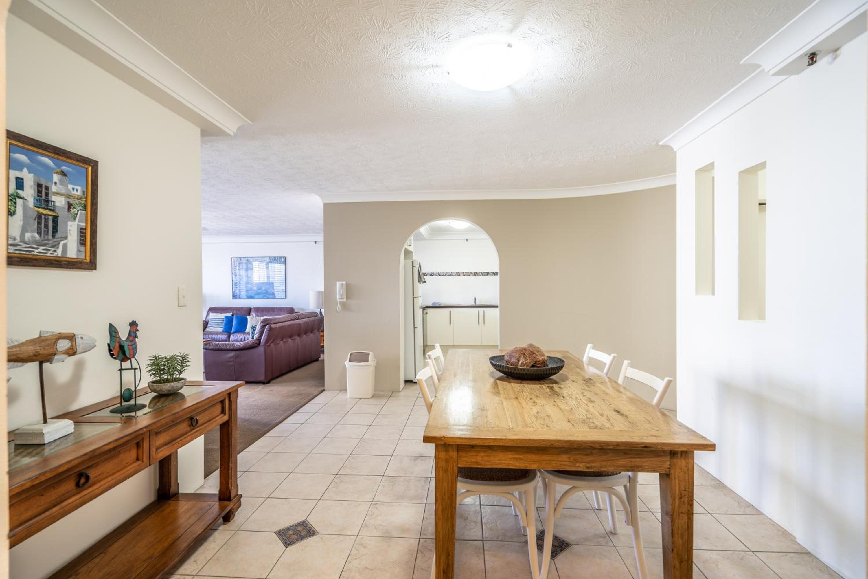 Superior One-Bedroom Apartment - Photo 8