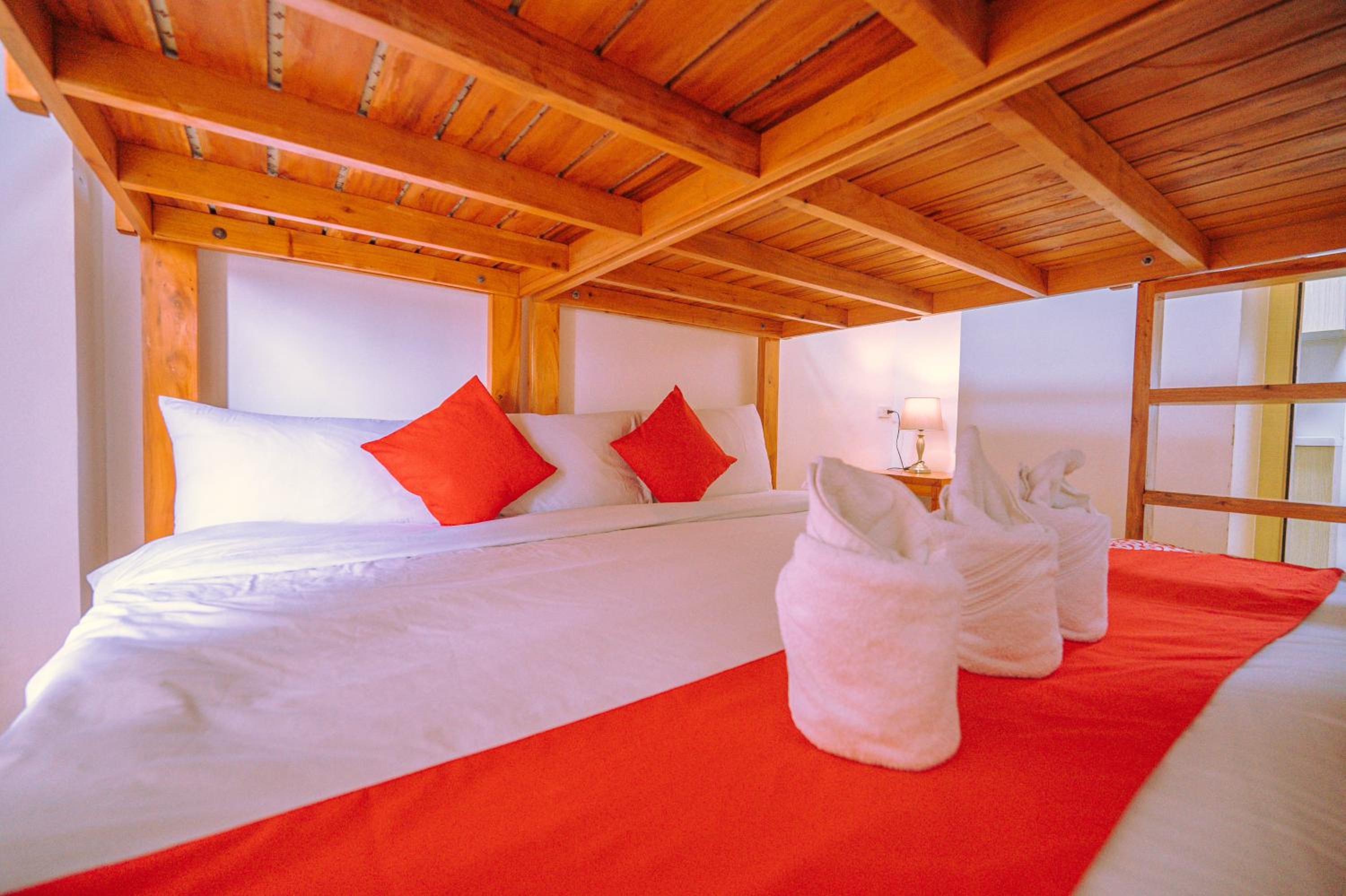 Two-Bedroom Apartment - Photo 6