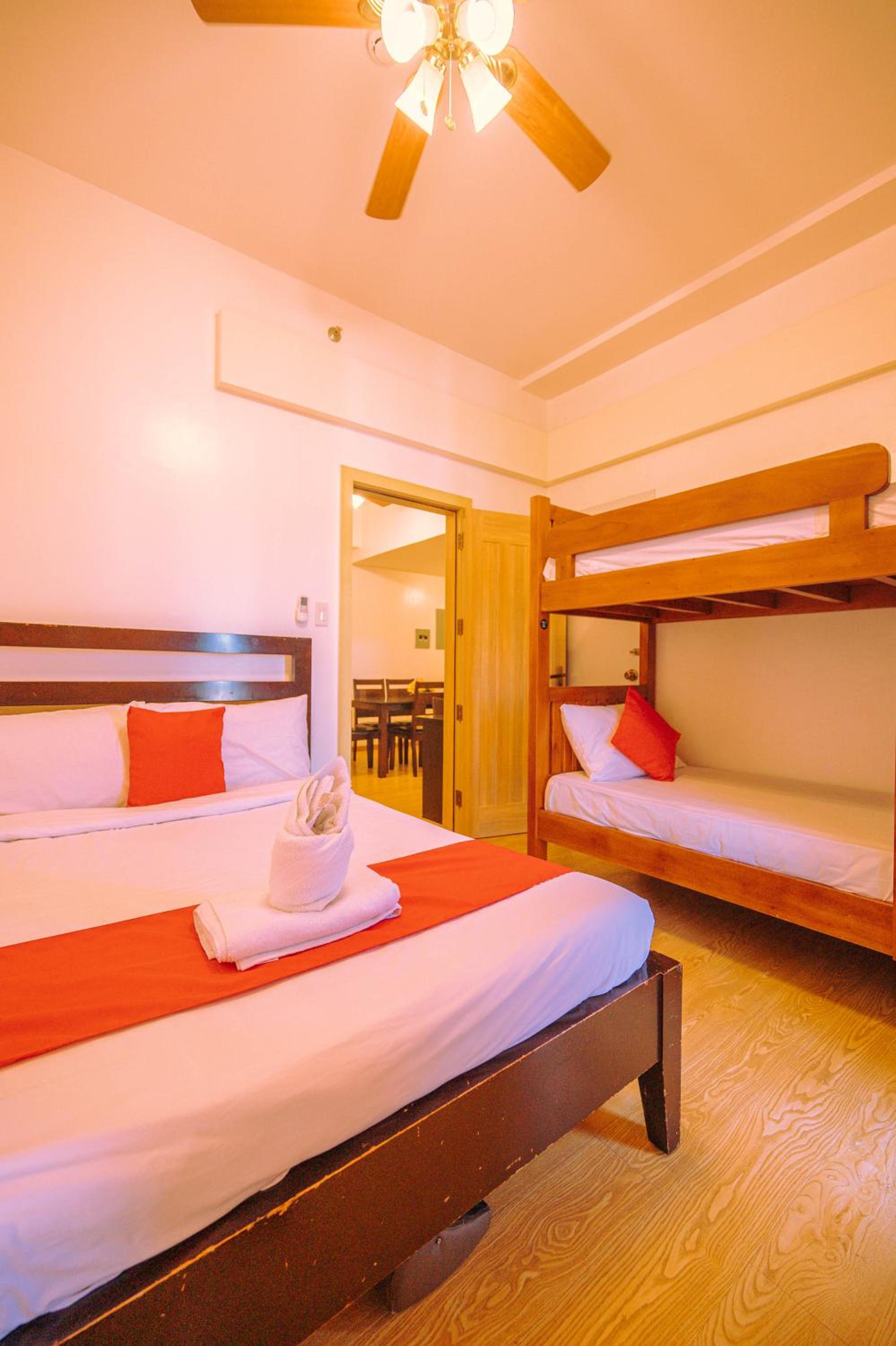 Two-Bedroom Apartment - Photo 36