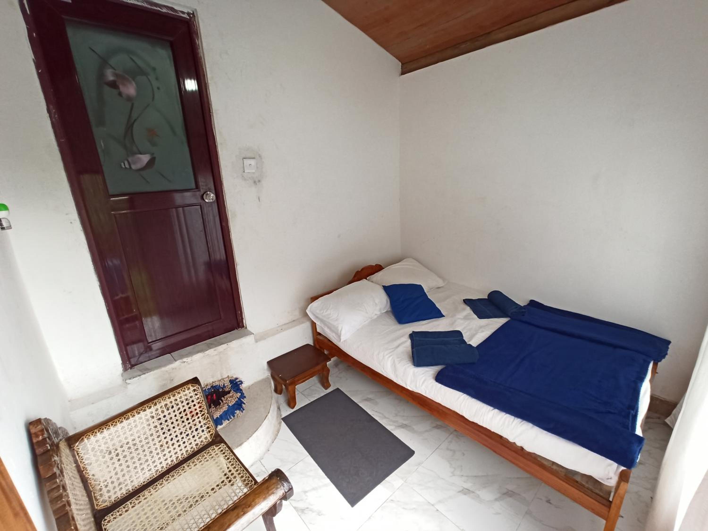 Budget Single Room