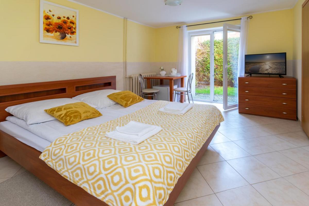 Double Room with Terrace photo 3