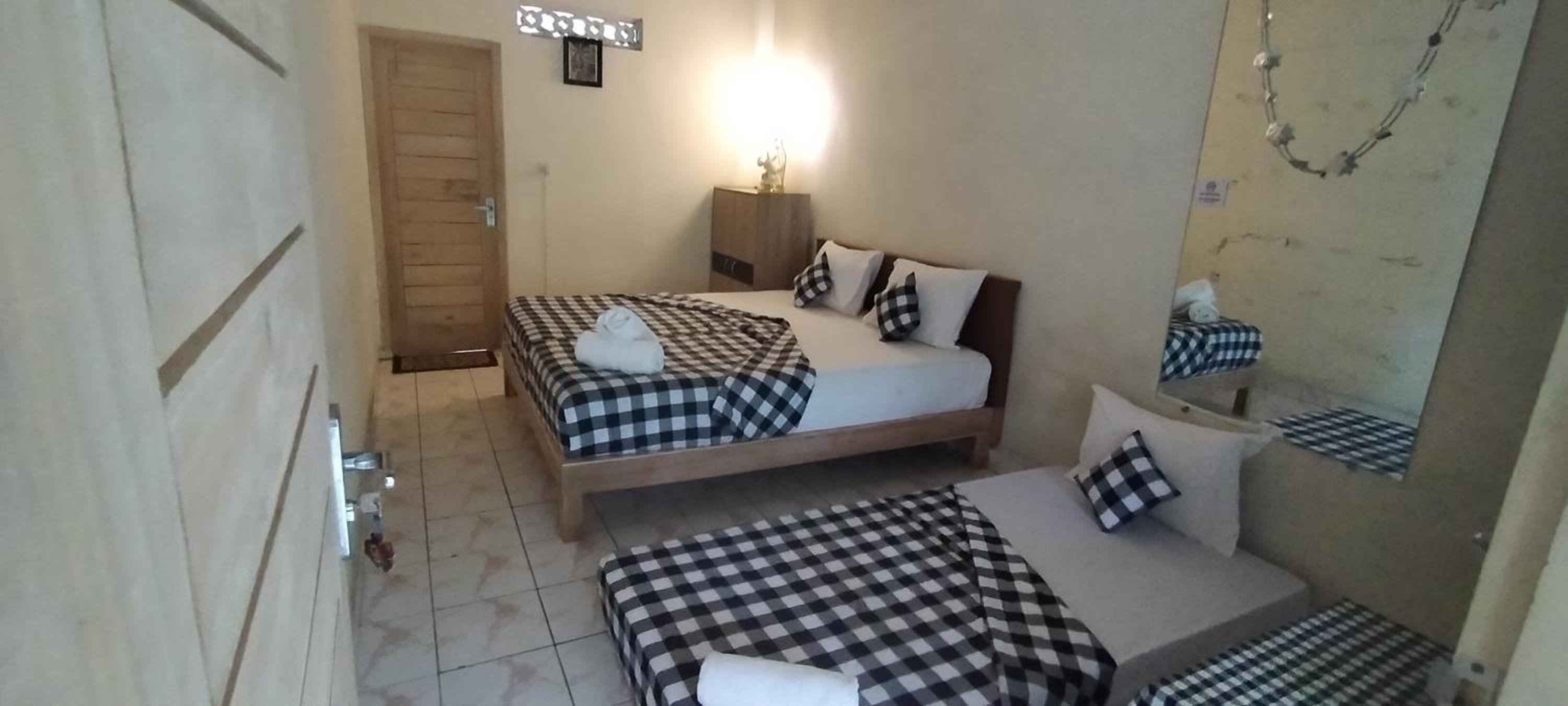 Deluxe King Room photo 1