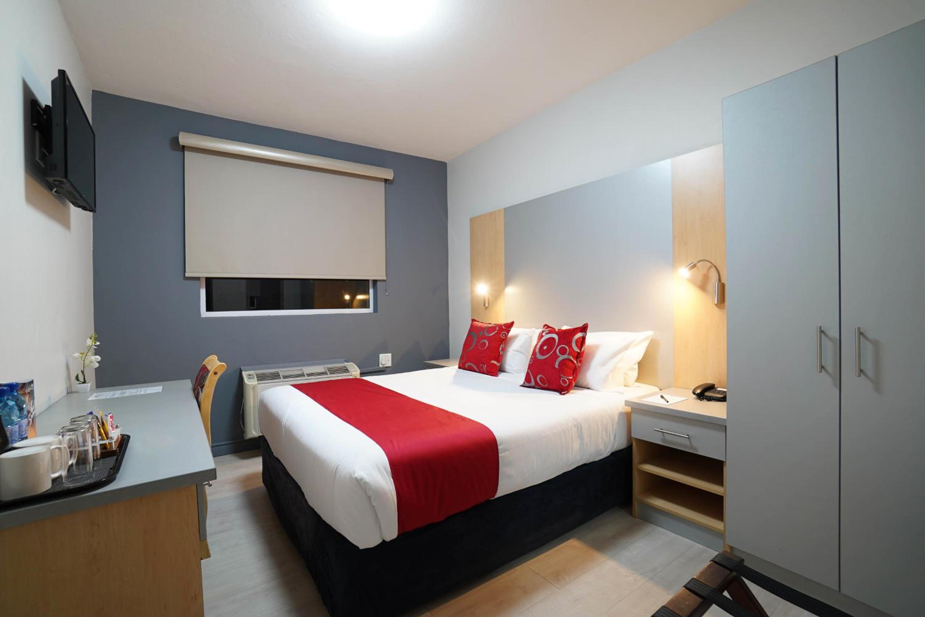 Standard Double Room photo 2
