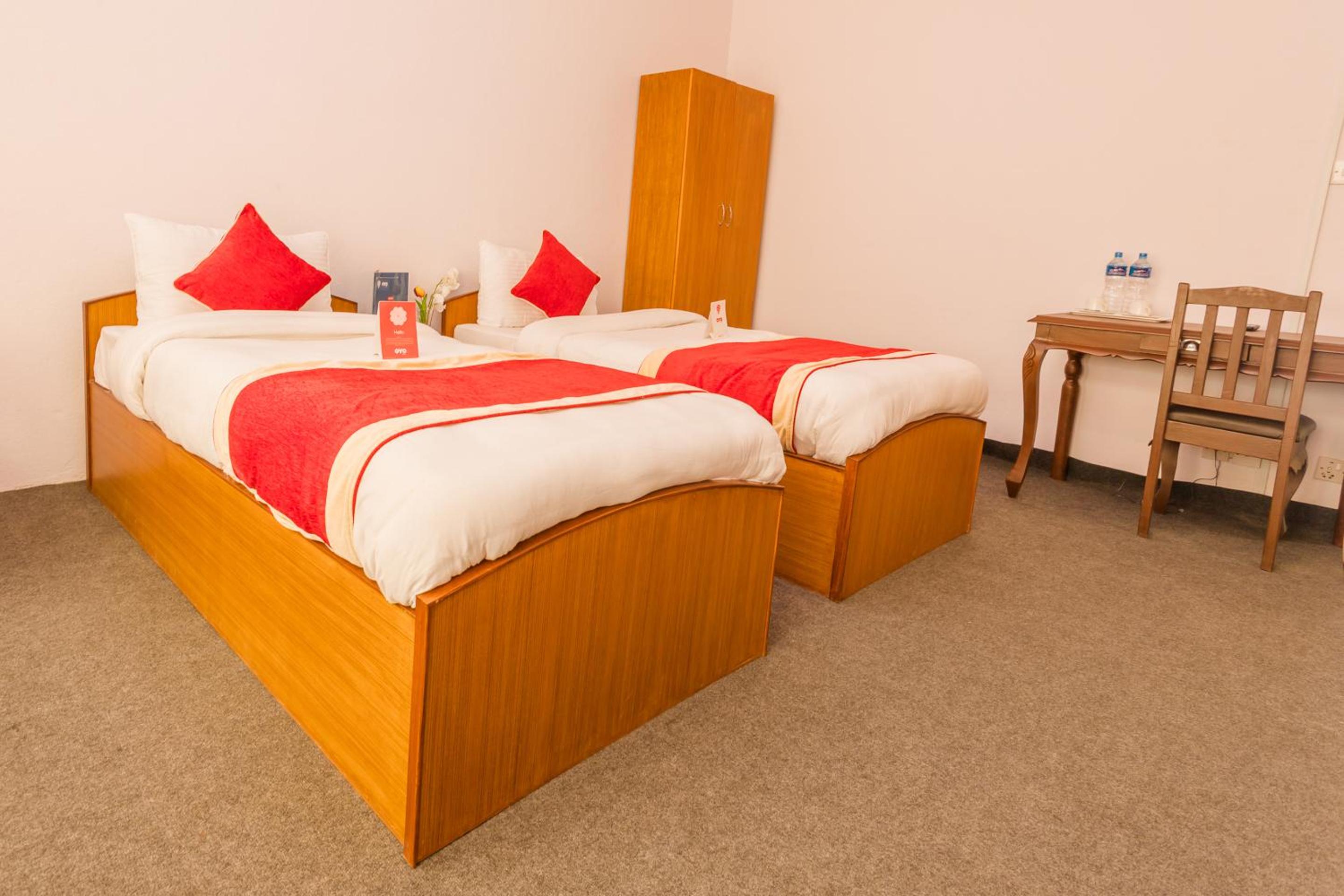 Standard Double Room - Photo 4