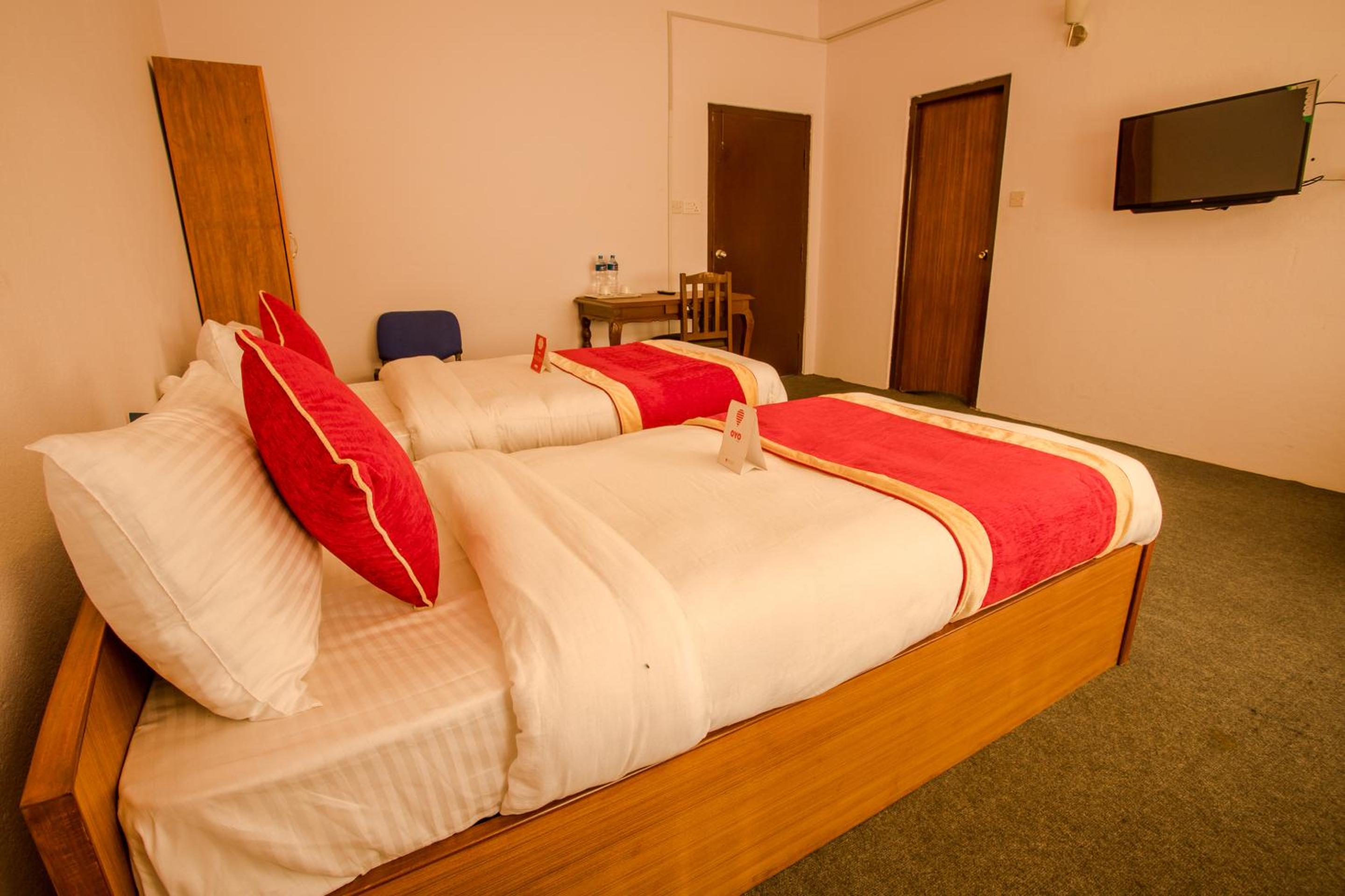 Standard Double Room - Photo 3