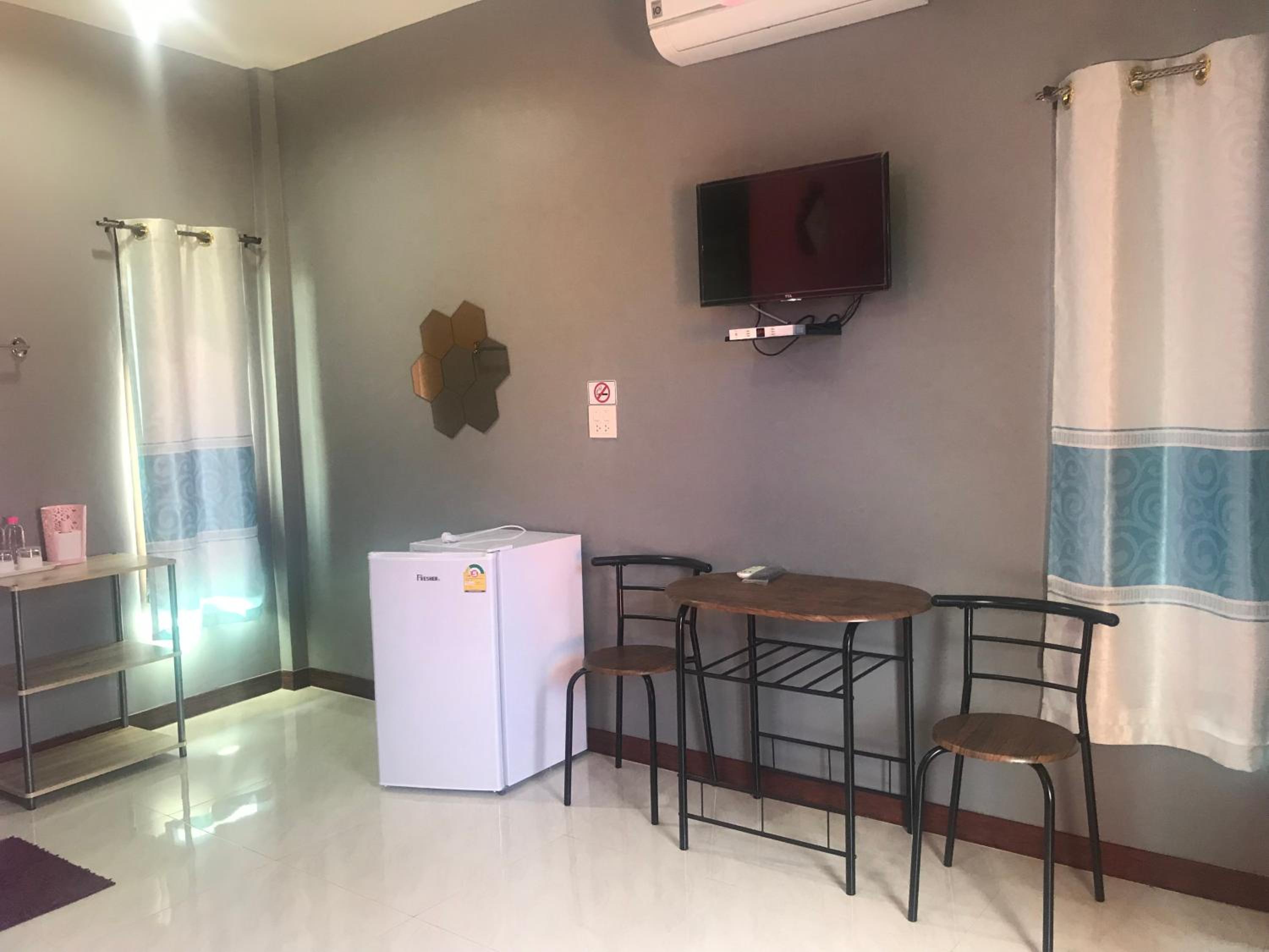 Deluxe Twin Room - Photo 7