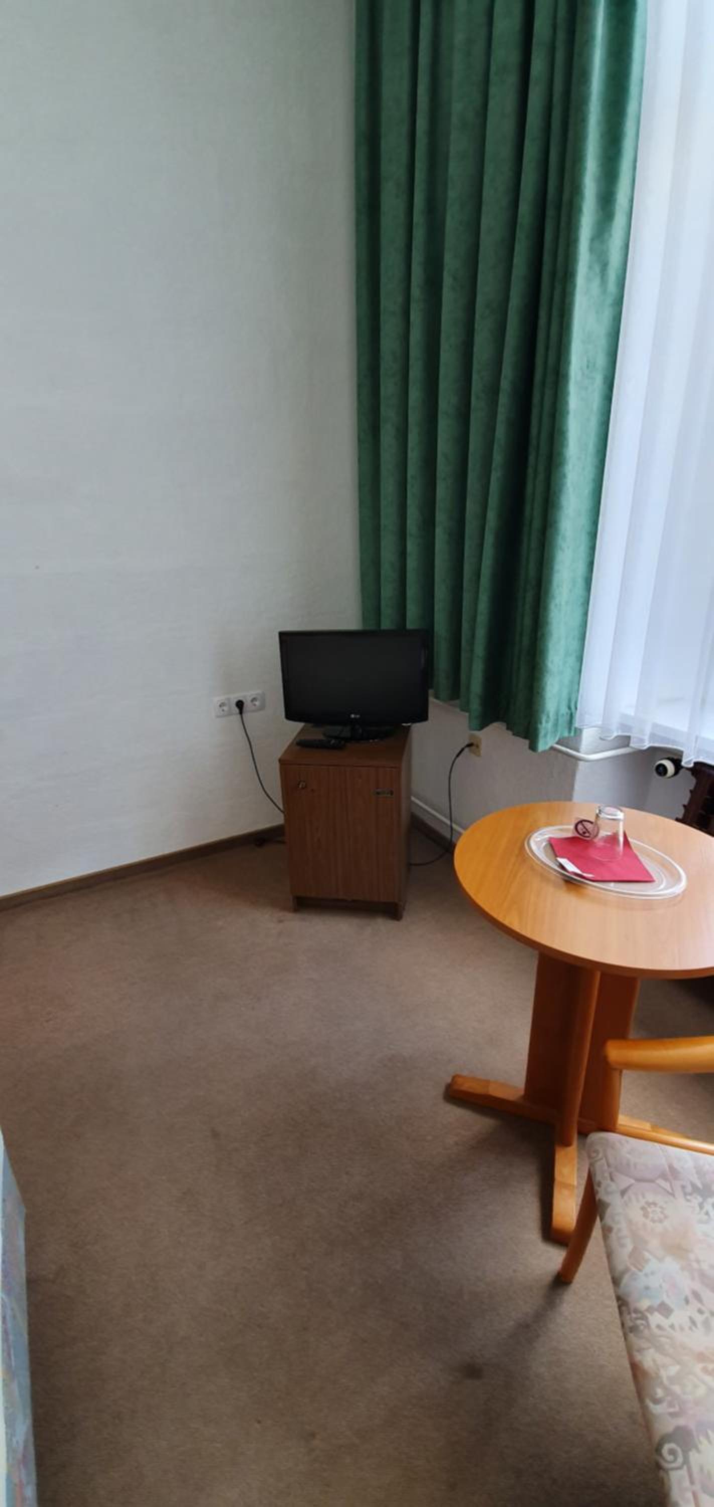 Budget Single Room photo 3