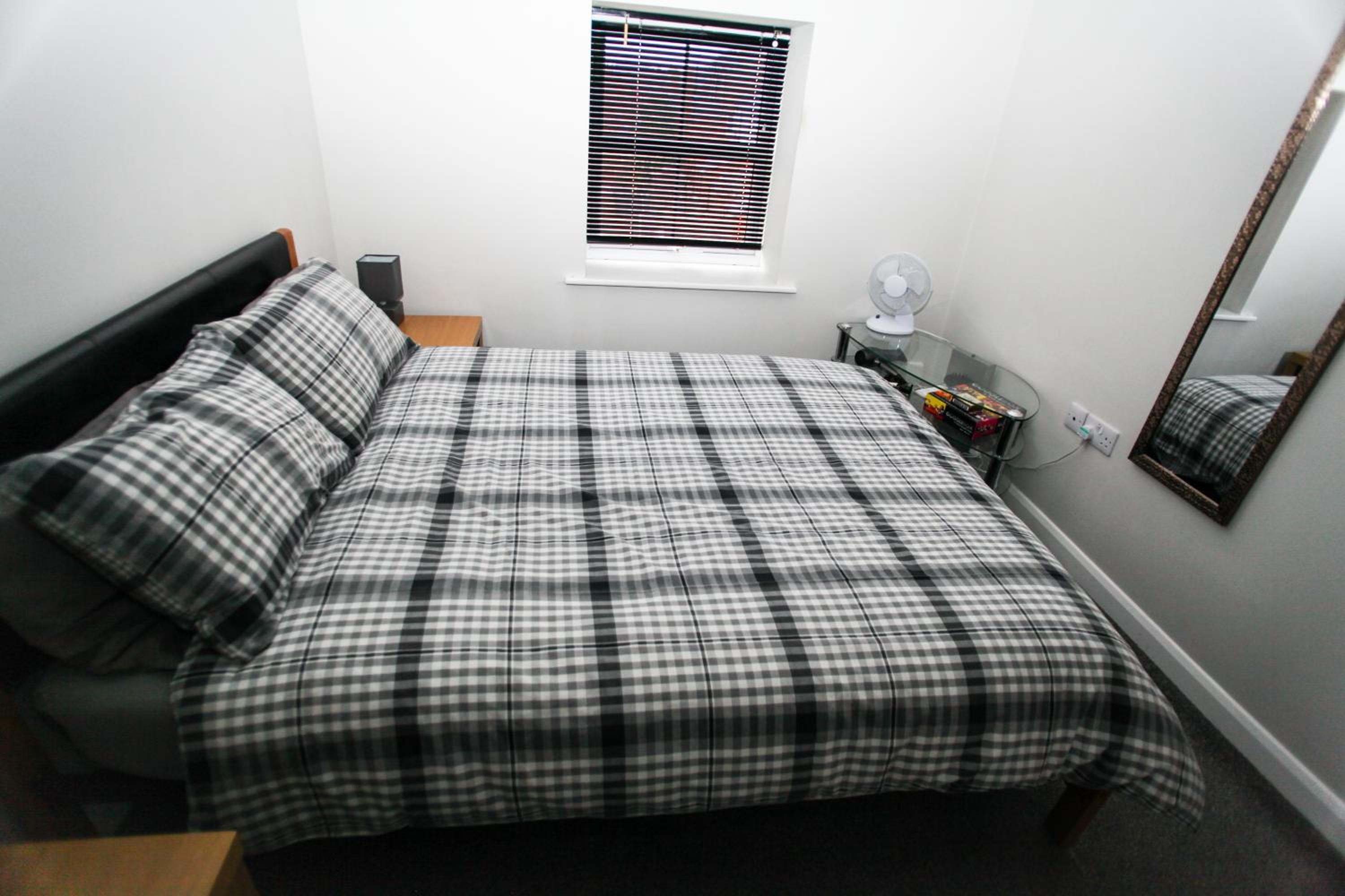 Apartment photo 2
