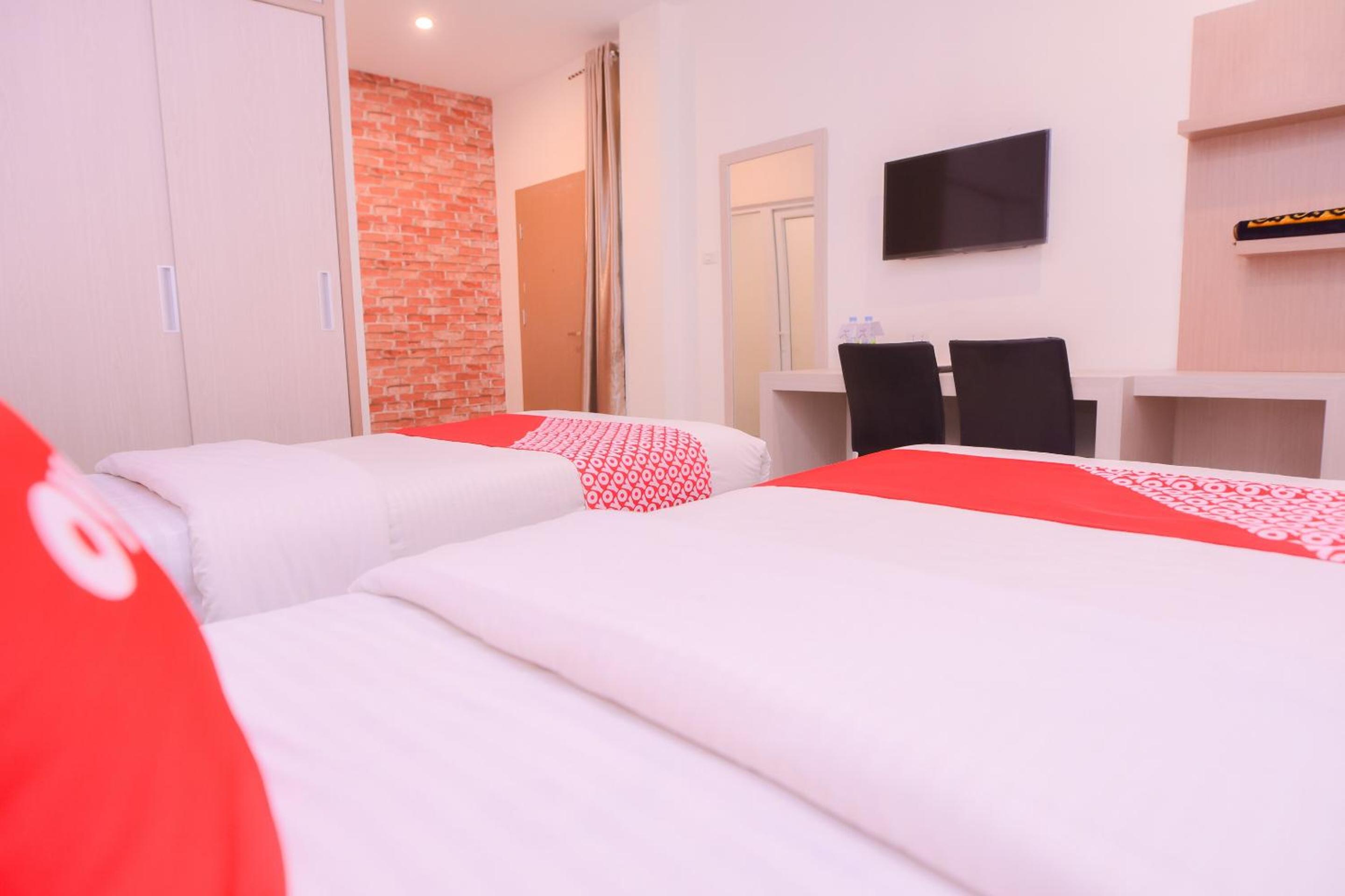 Delxue Twin Room - Photo 4