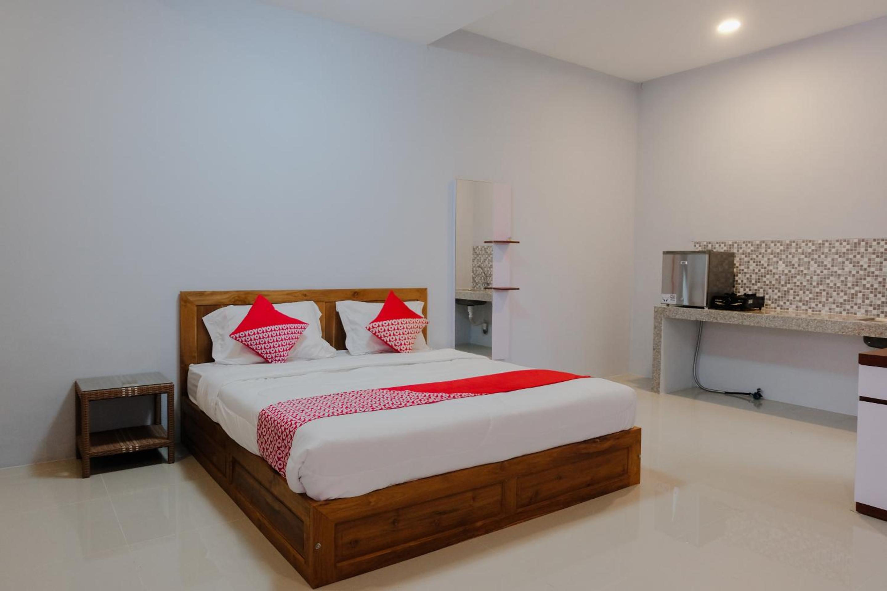 Deluxe Suite - Photo 1