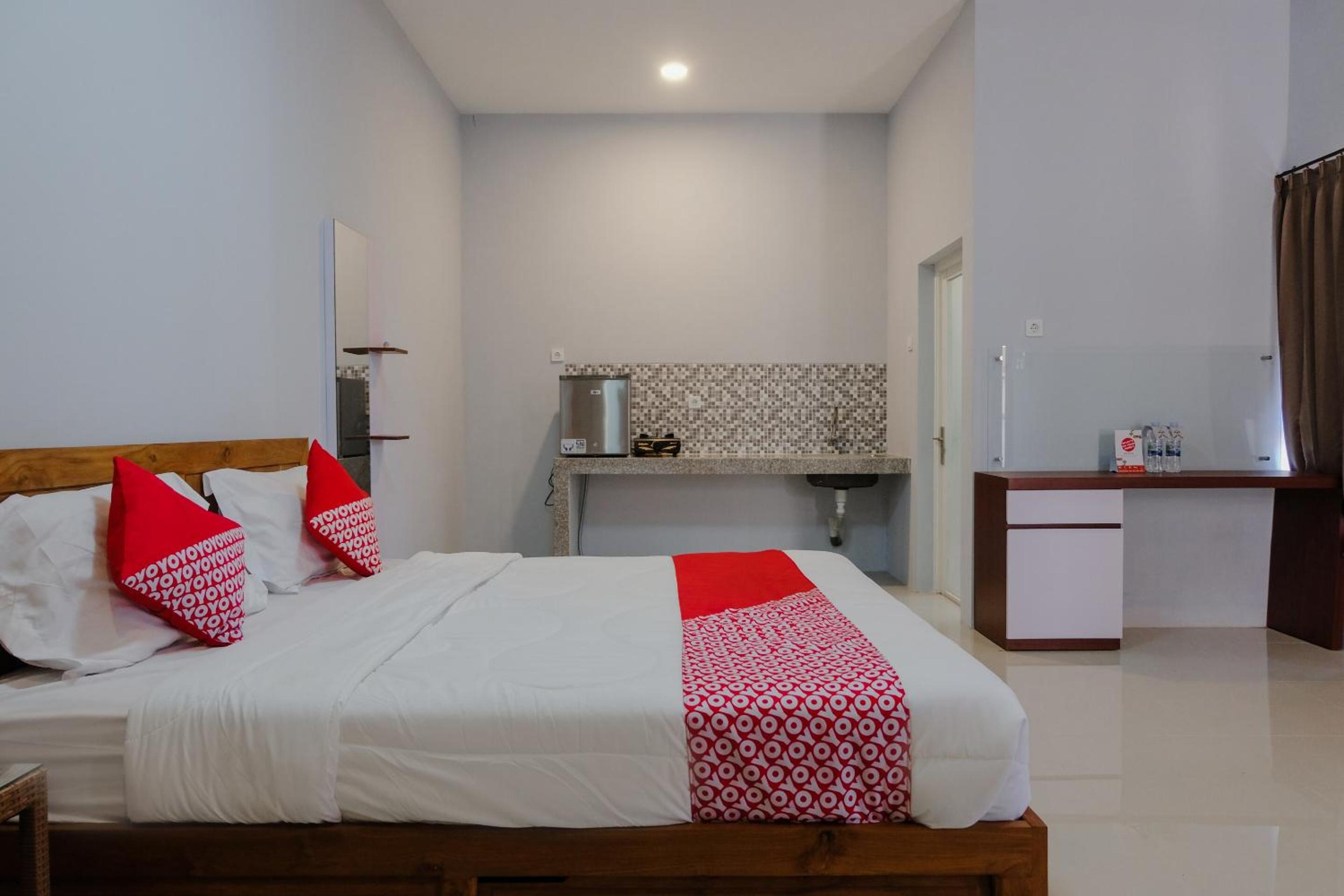 Deluxe Suite - Photo 5