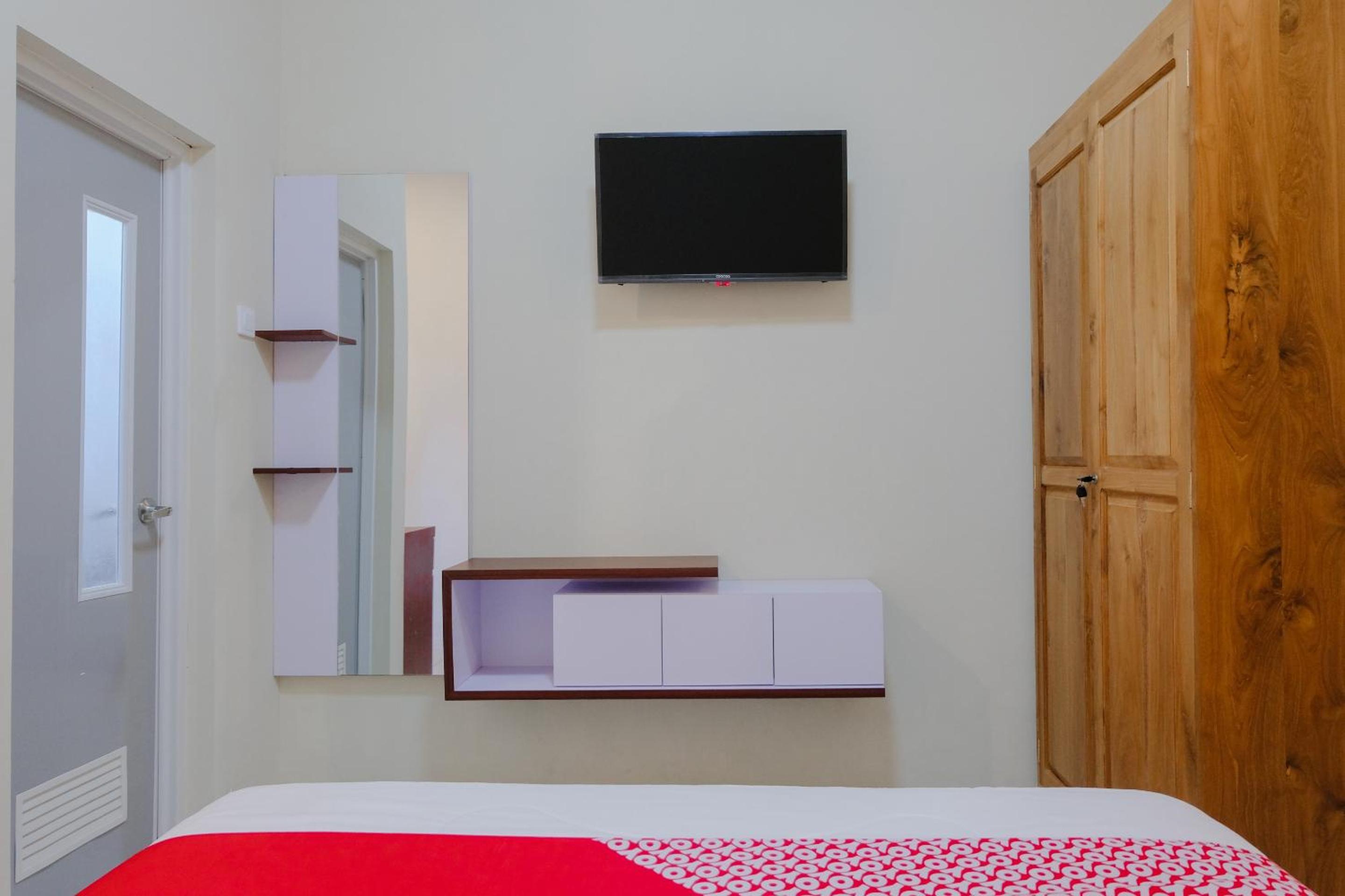 Superior Suite - Photo 5