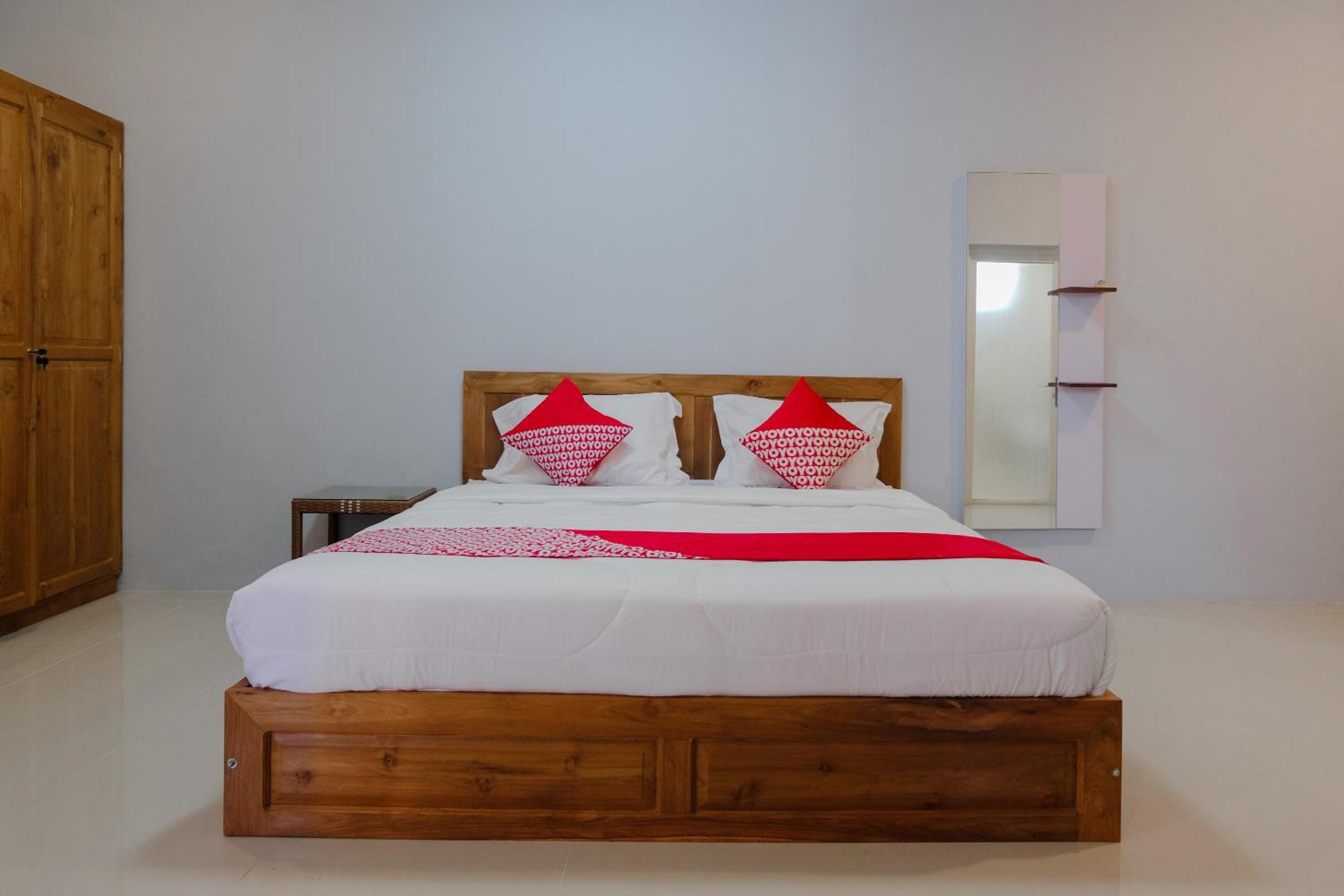 Superior Suite - Photo 3