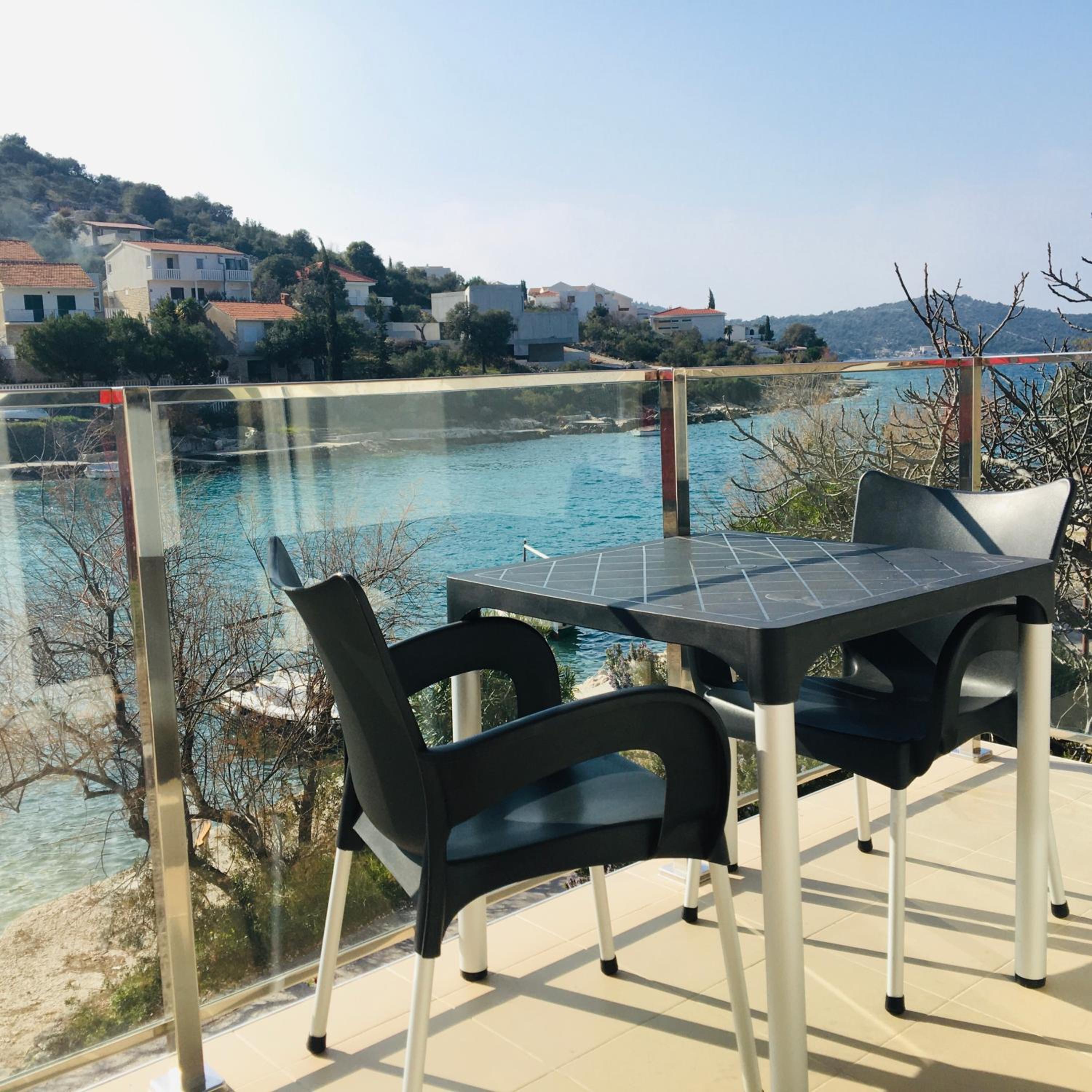 Apartment with Sea View photo 3