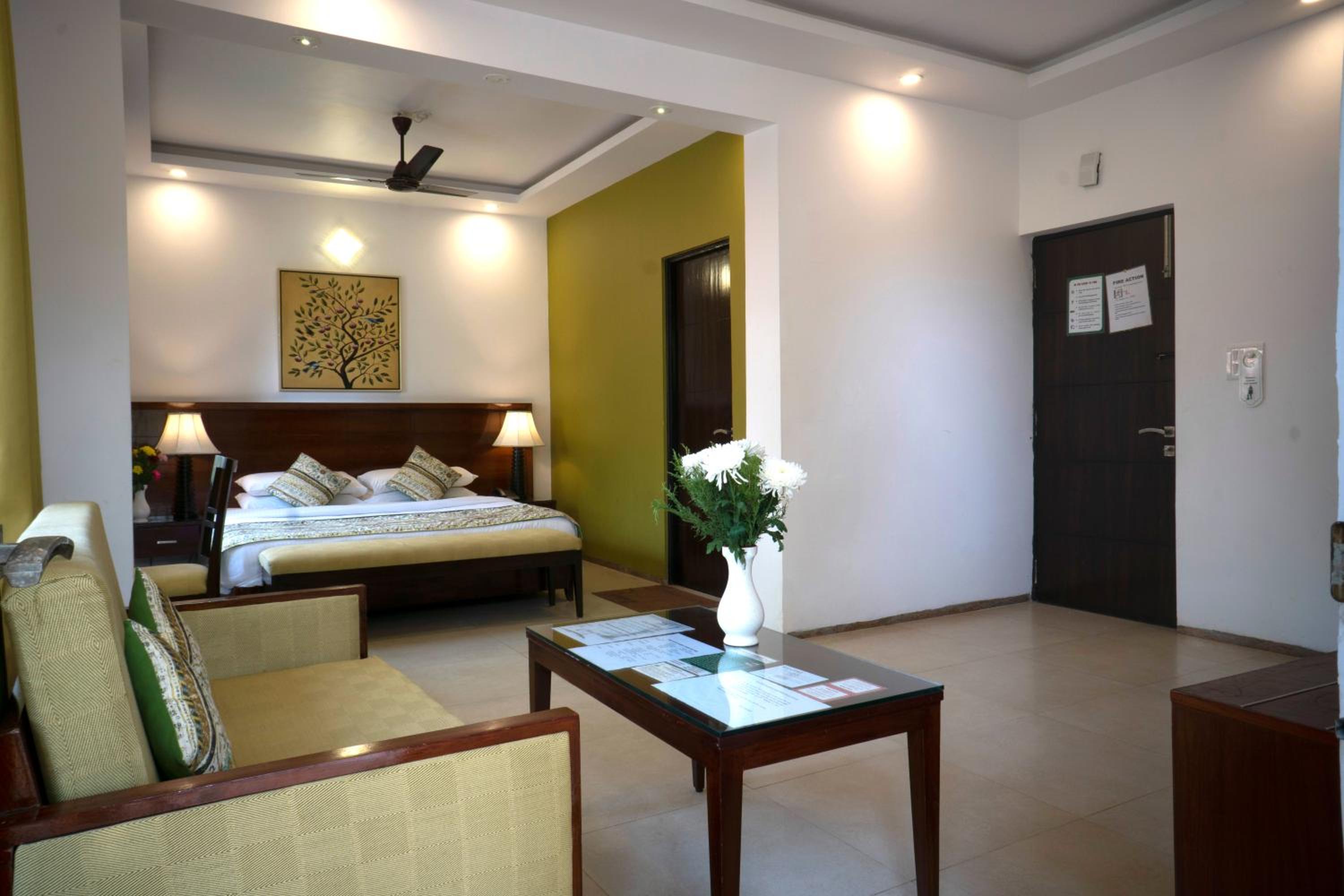 Family Room with Balcony photo 1