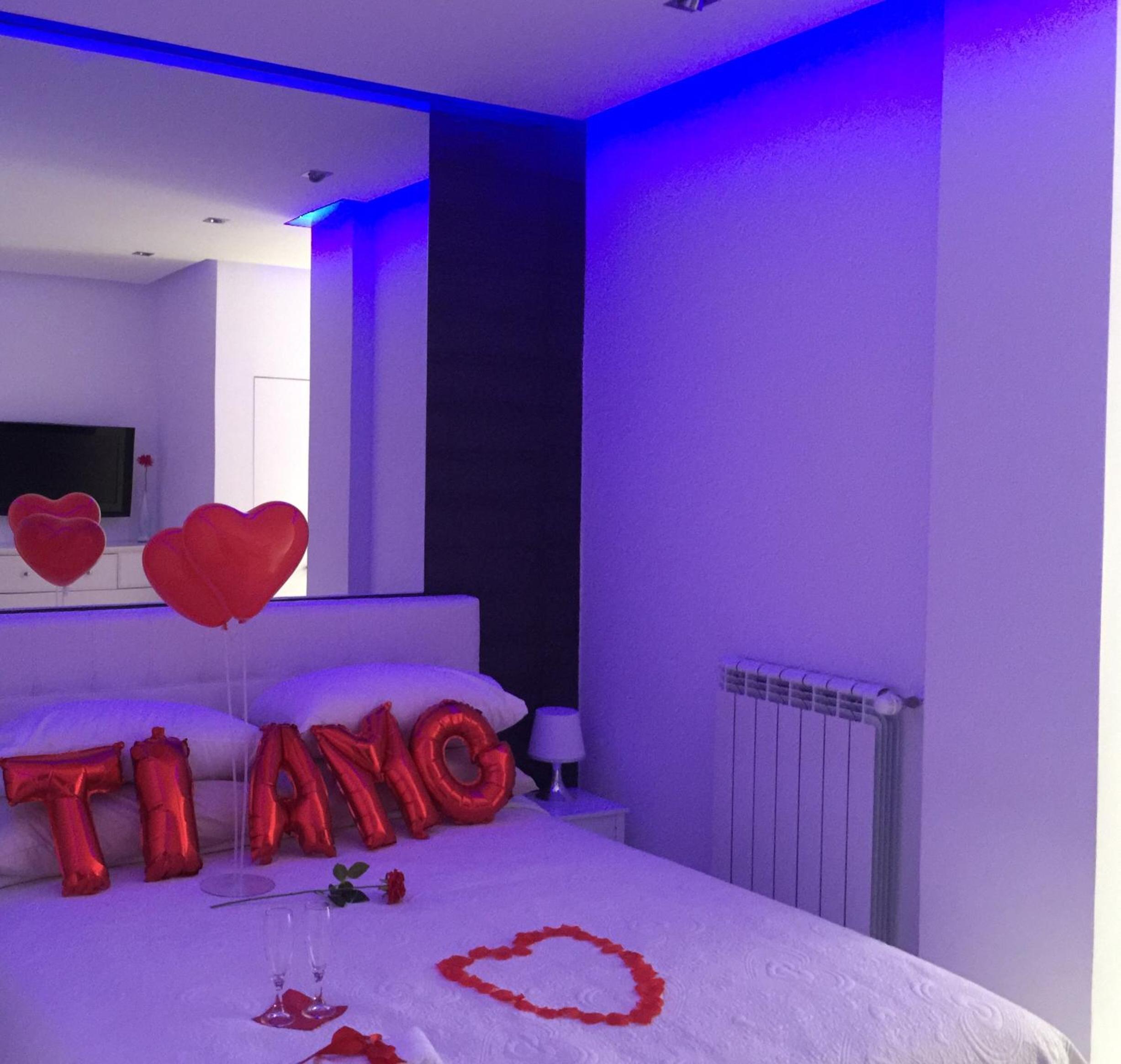 Deluxe Family Suite photo 1