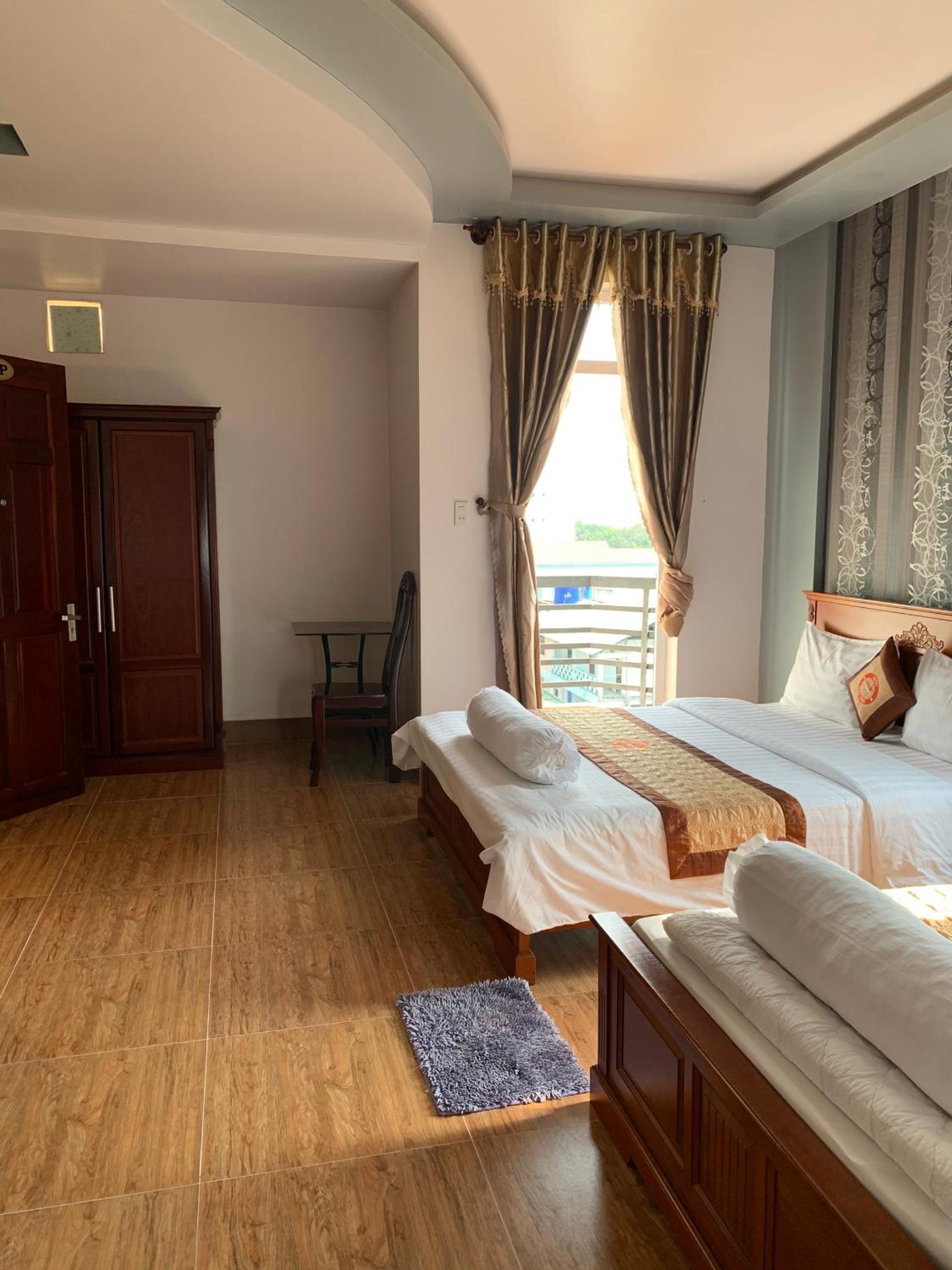 Standard Triple Room - Photo 3