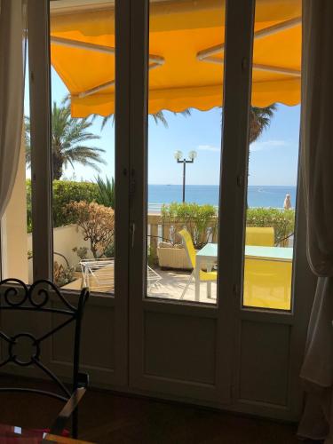 Two-Bedroom Apartment with Sea View