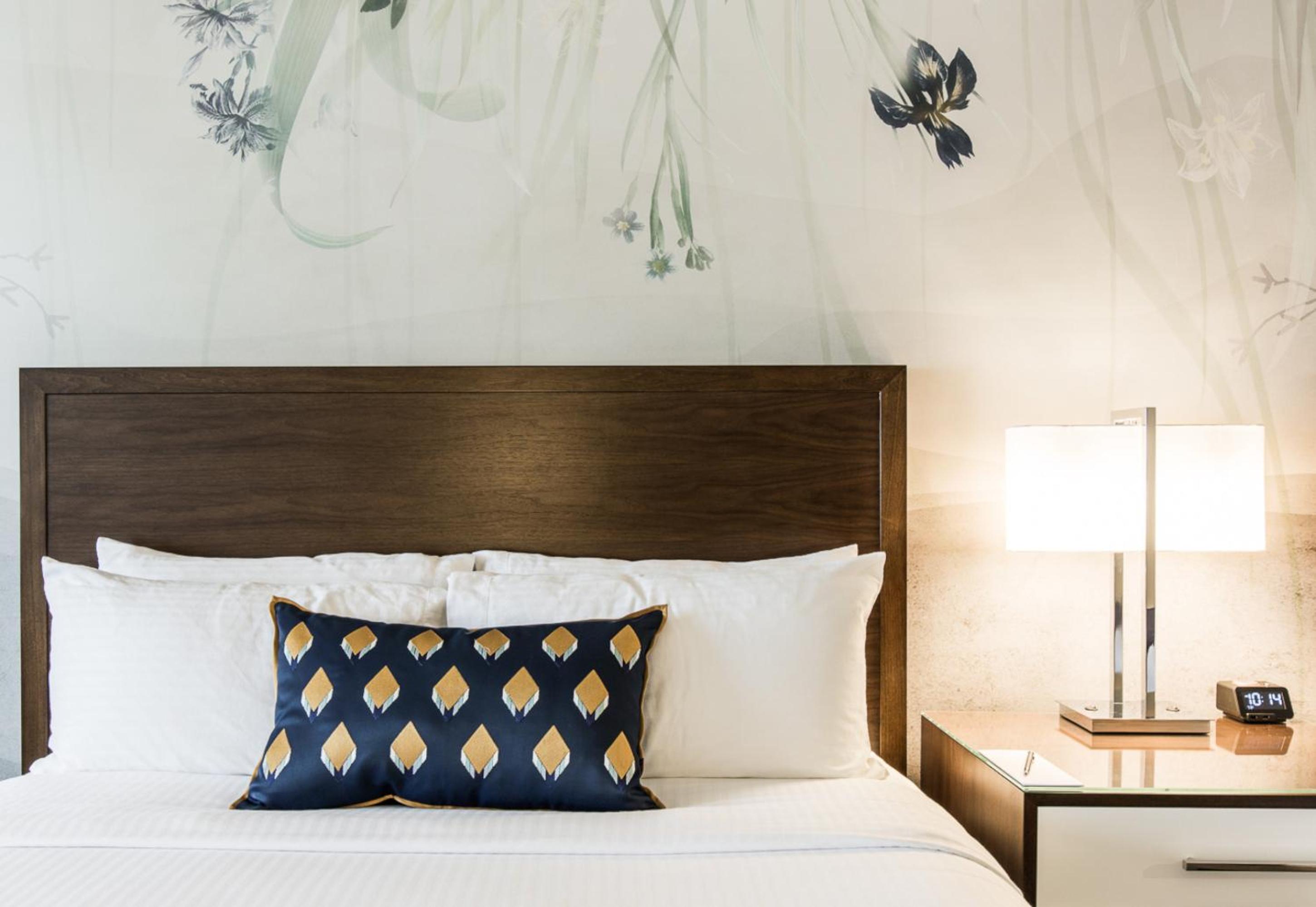 No Guaranteed Bed Type - Photo 1
