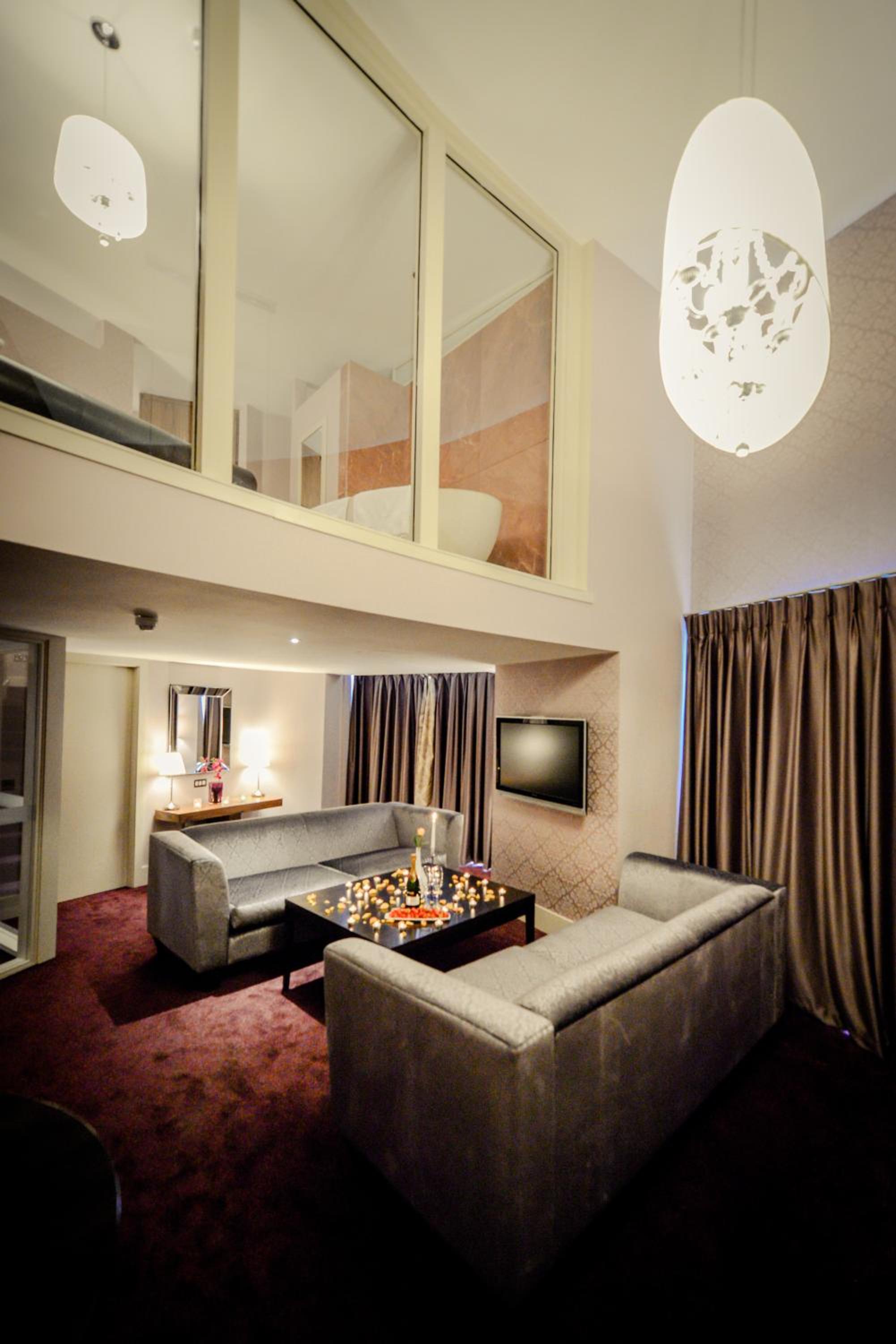 Penthouse Suite photo 2
