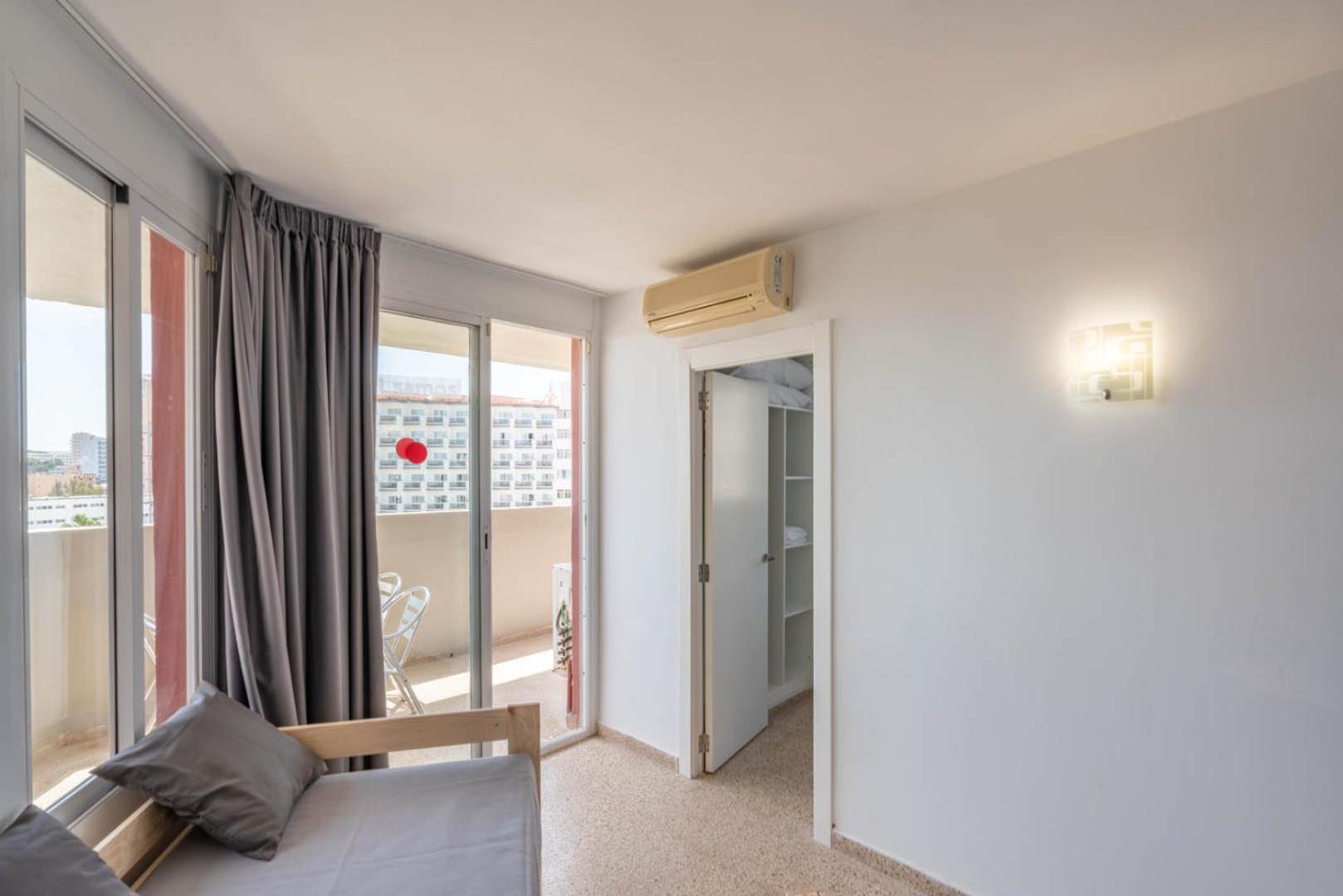 Apartamento Estándar con Vista