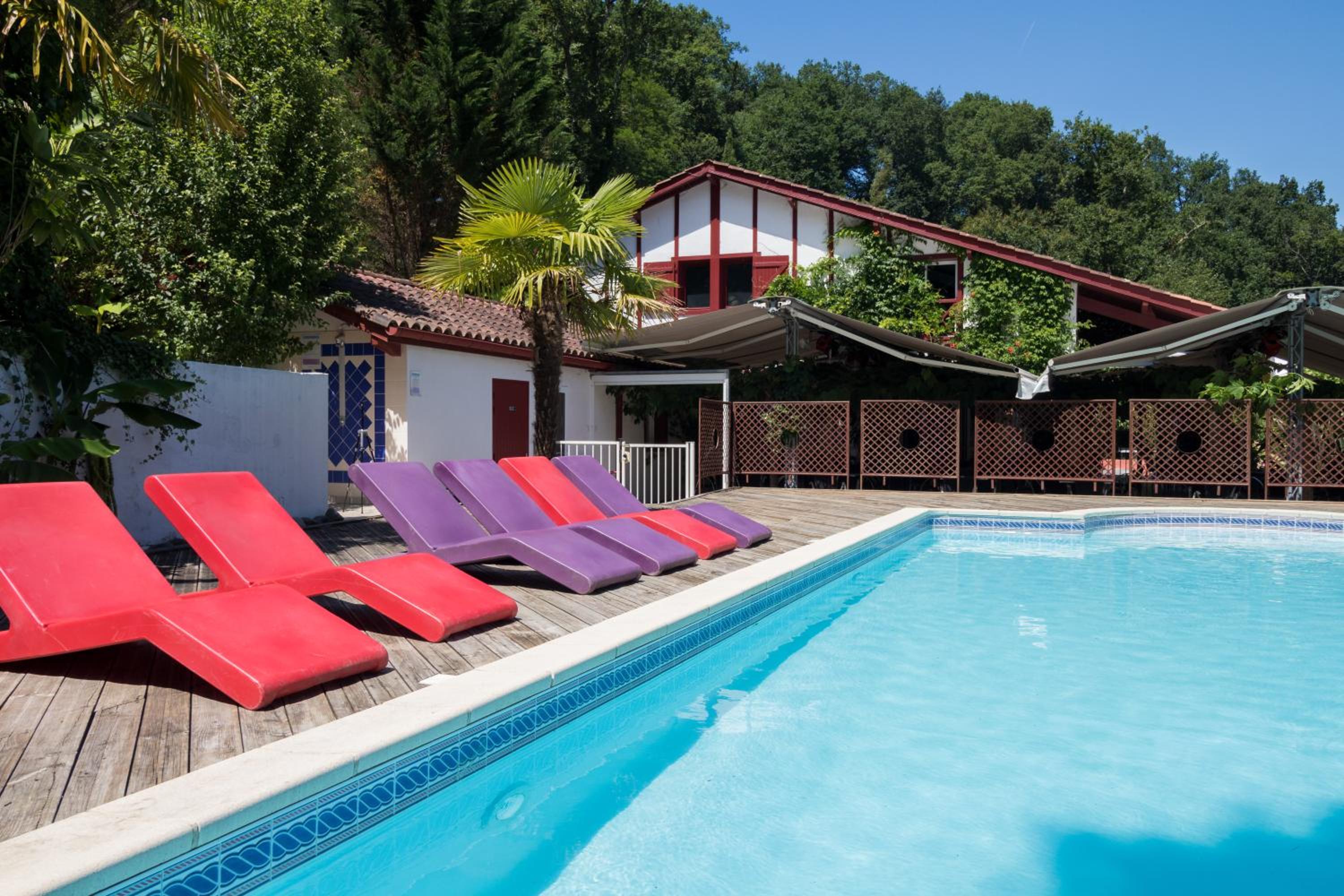 Two-Bedroom House (4-6 People) - Photo 30