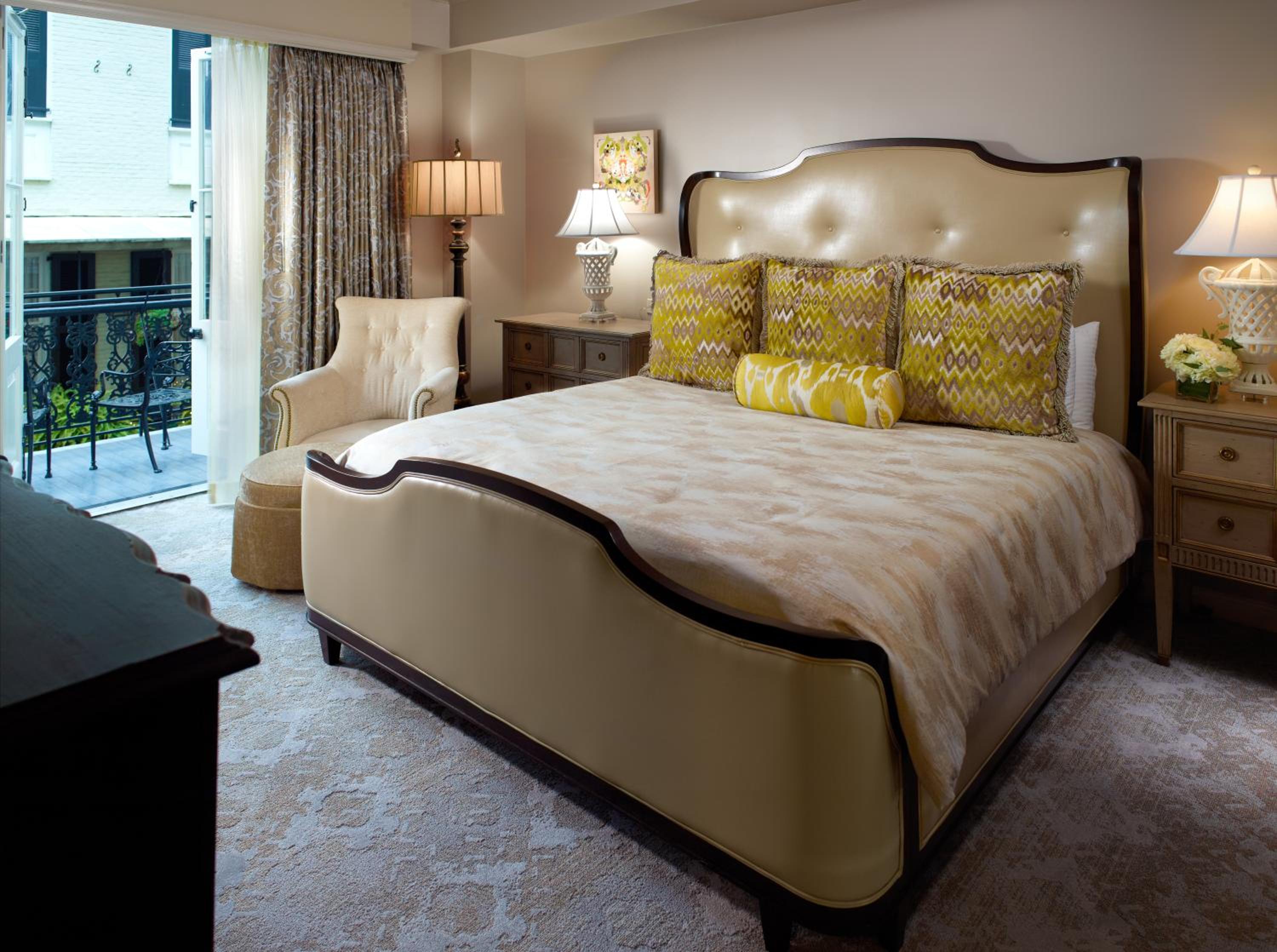 Luxury Pontchartrain Suite - 1 King Bed - Photo 3