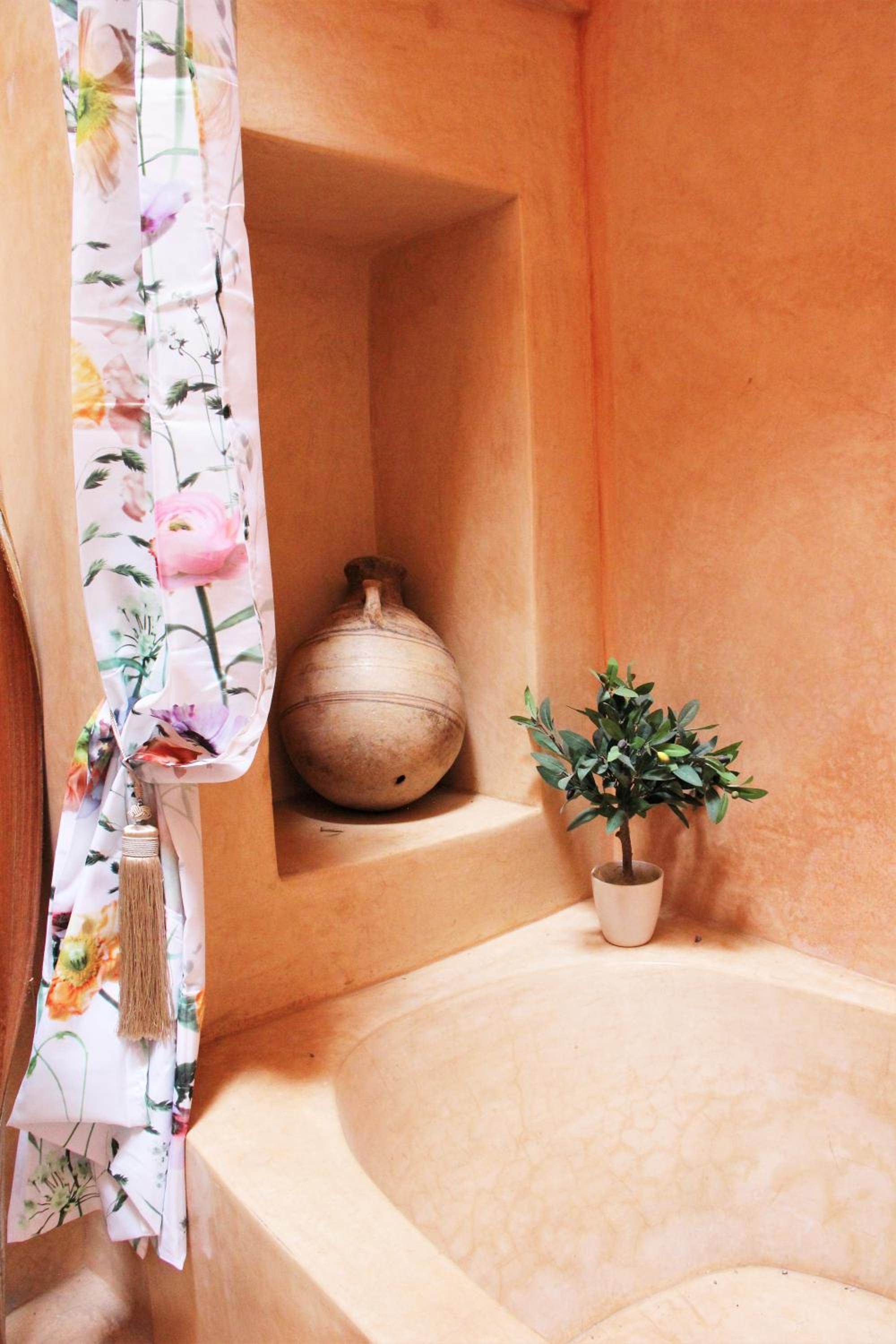 Deluxe Suite - Photo 3