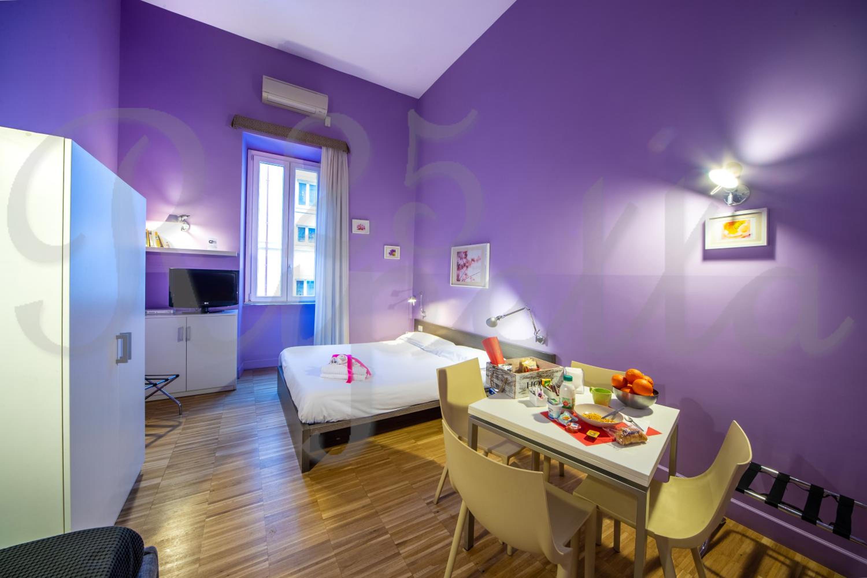 Superior Triple Room photo 3
