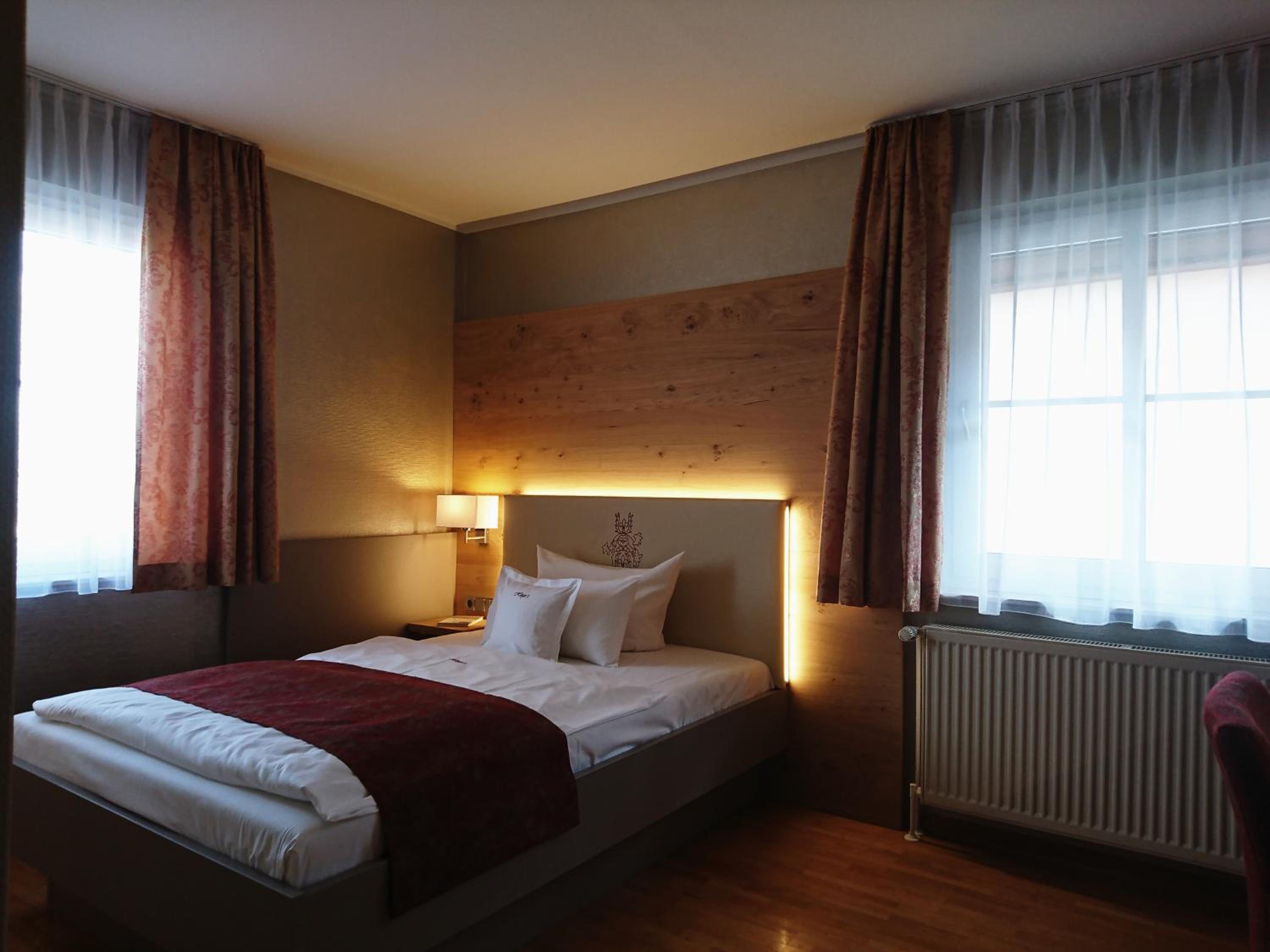 Deluxe Single Room photo 3