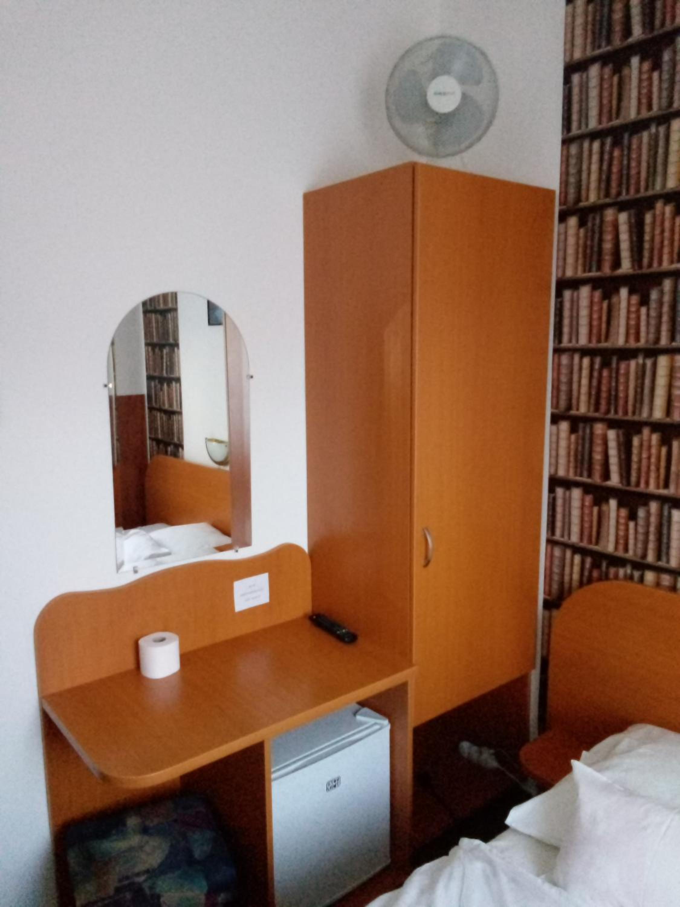 Single Room photo 2