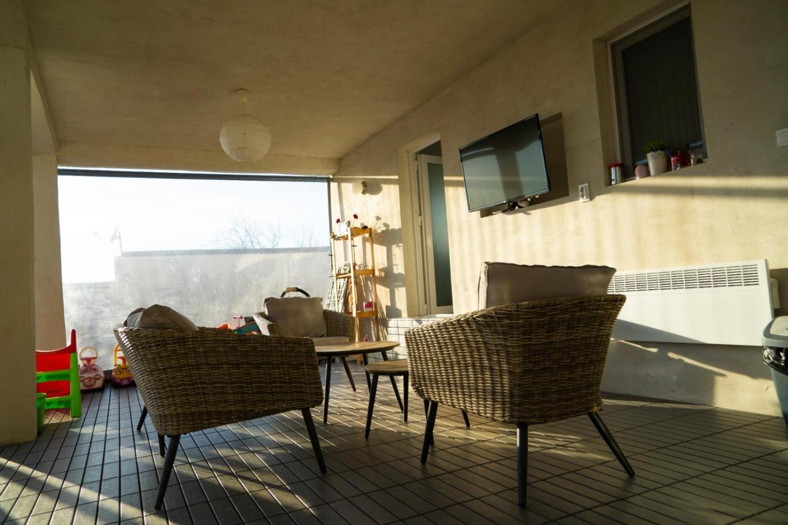 Four-Bedroom House - Photo 22