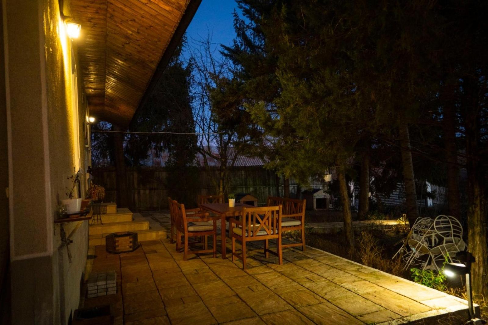 Four-Bedroom House - Photo 23