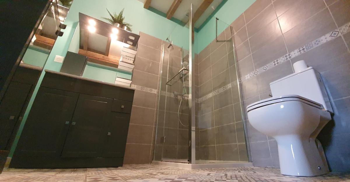 Comfort Triple Room with Shower photo 2
