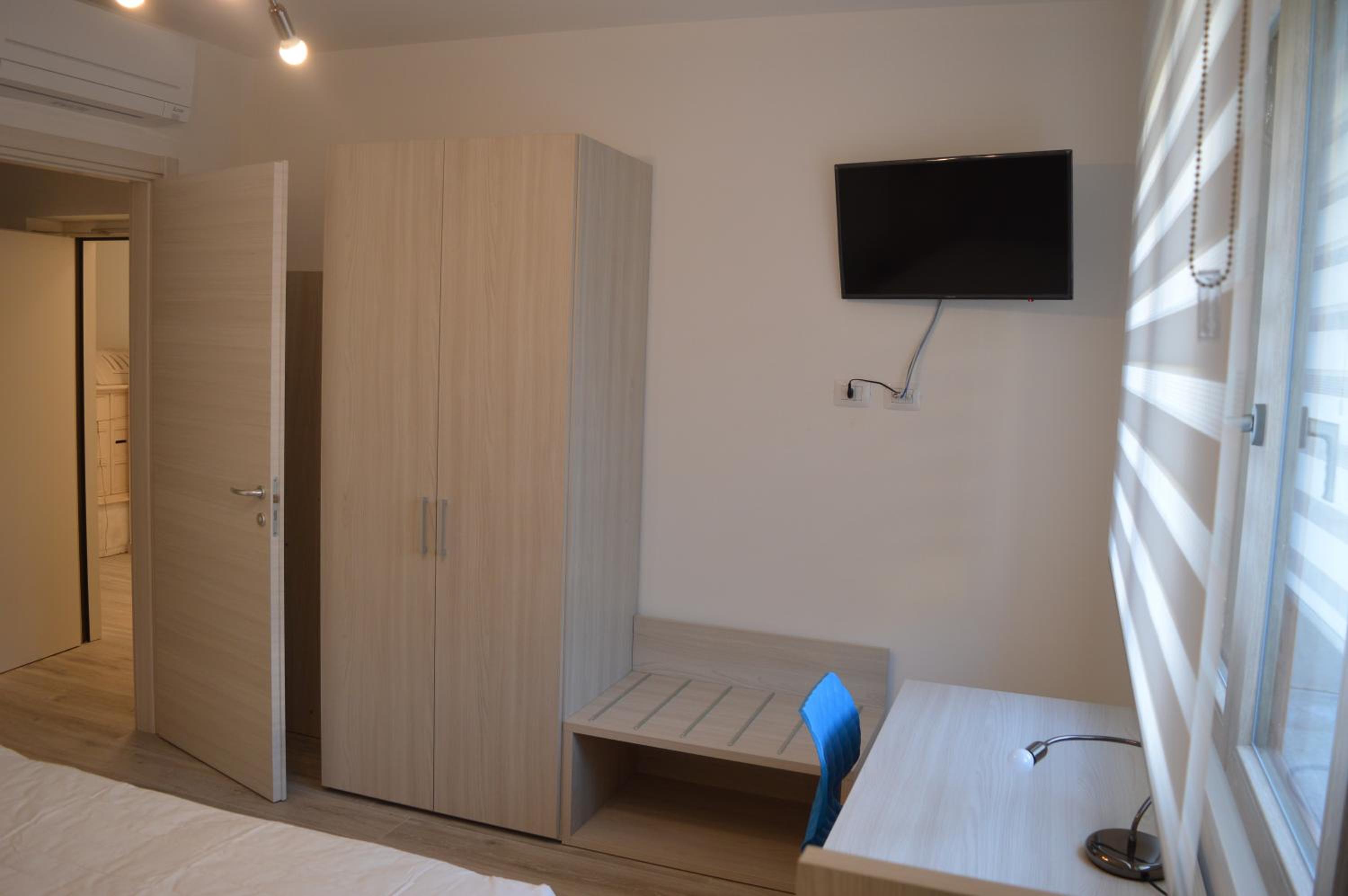 Superior Double or Twin Room with Garden View - Photo 6