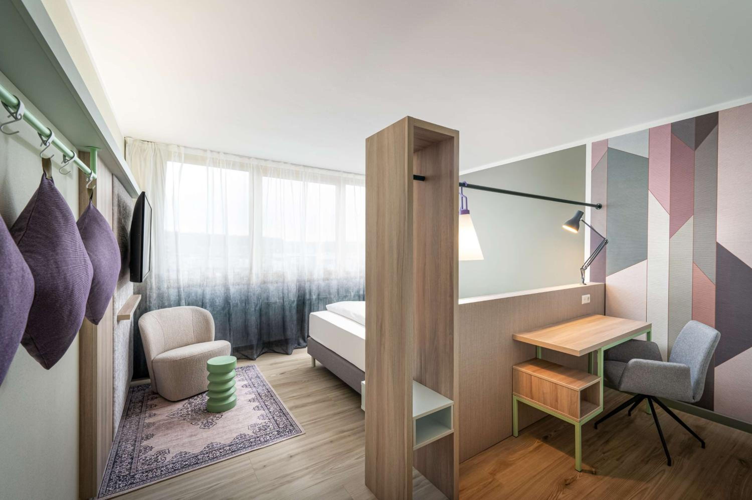 Superior Queen Room
