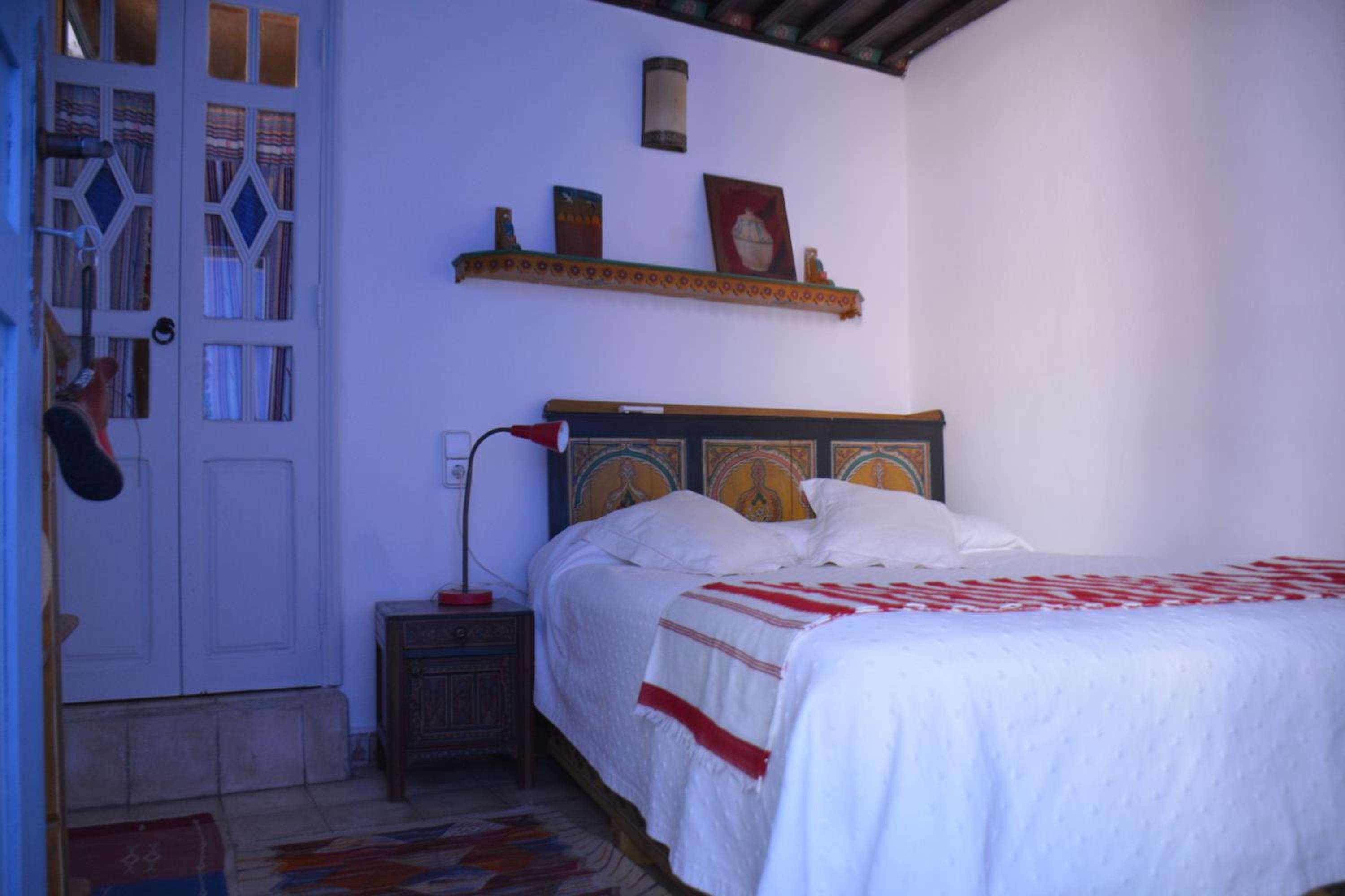 Budget Double Room - Photo 4