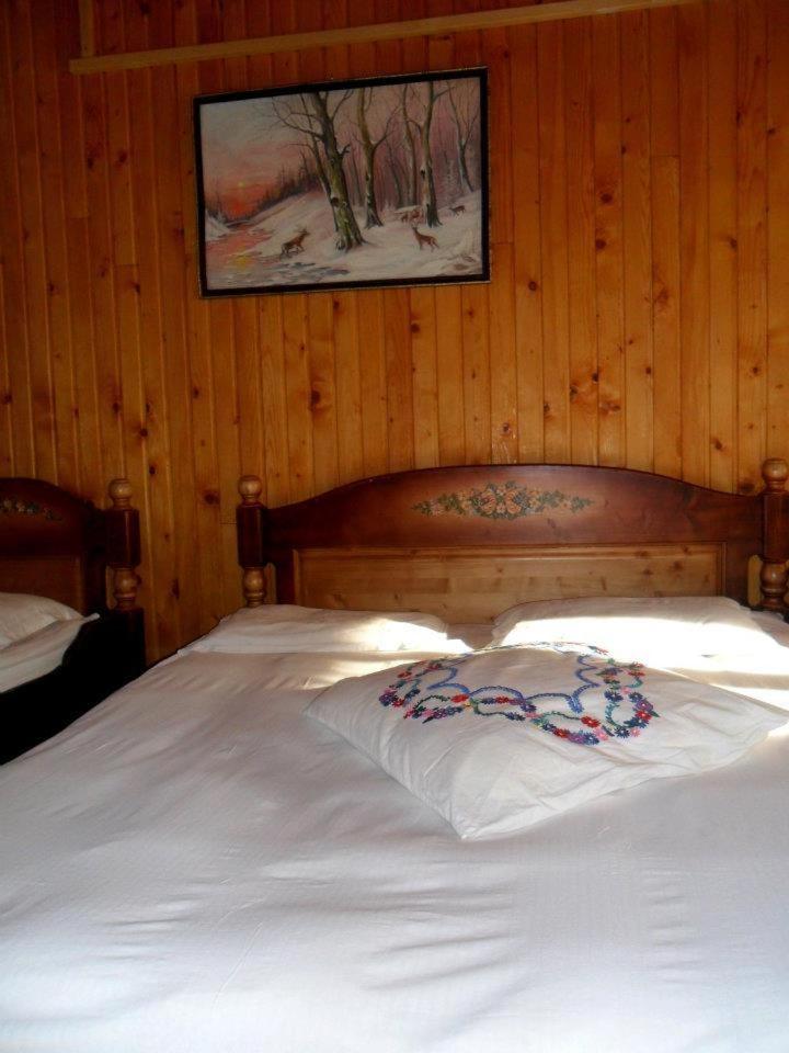 Four-Bedroom Suite with Terrace - Photo 3